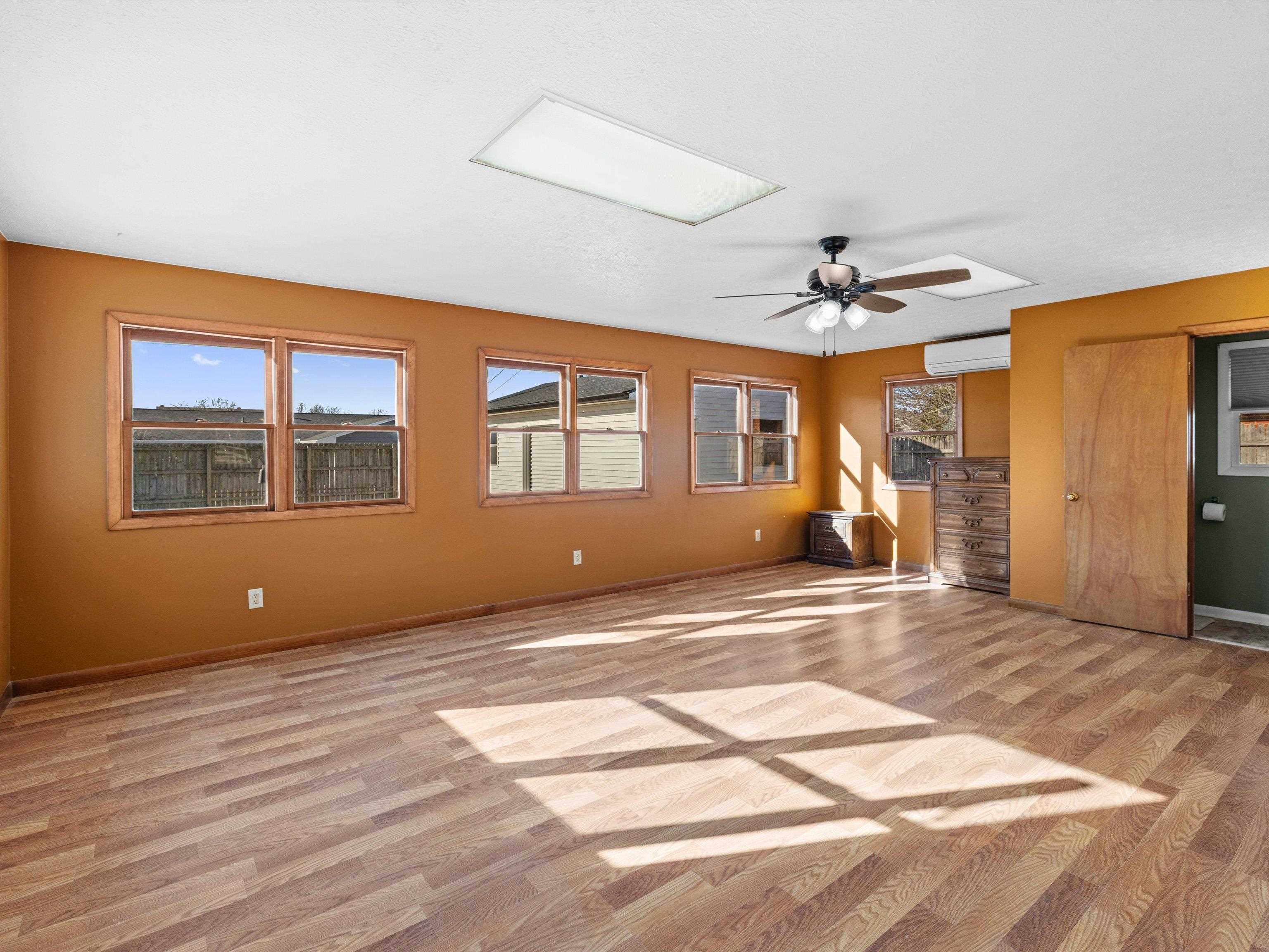 2416 Cavalcade Drive, Owensboro, Kentucky 42301, 3 Bedrooms Bedrooms, ,1 BathroomBathrooms,Ranch,For Sale,Cavalcade Drive,93976