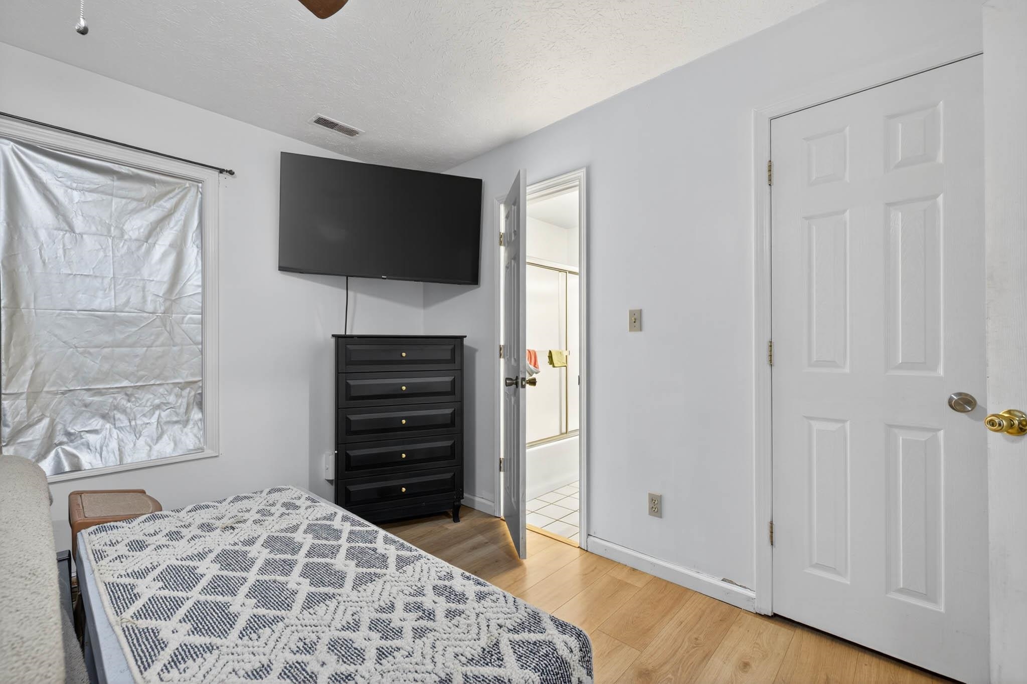 3430 Deer Trail, Owensboro, Kentucky 42301, 3 Bedrooms Bedrooms, ,2 BathroomsBathrooms,Single Family Residence,For Sale,Deer Trail,93982