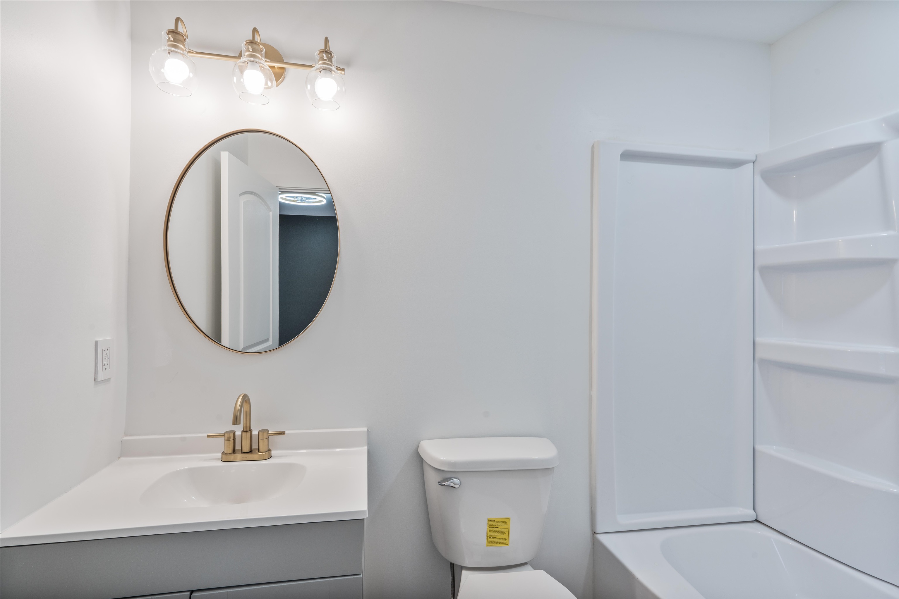 929 Hall Street, Owensboro, Kentucky 42301, 3 Bedrooms Bedrooms, ,2 BathroomsBathrooms,Single Family Residence,For Sale,Hall Street,93983