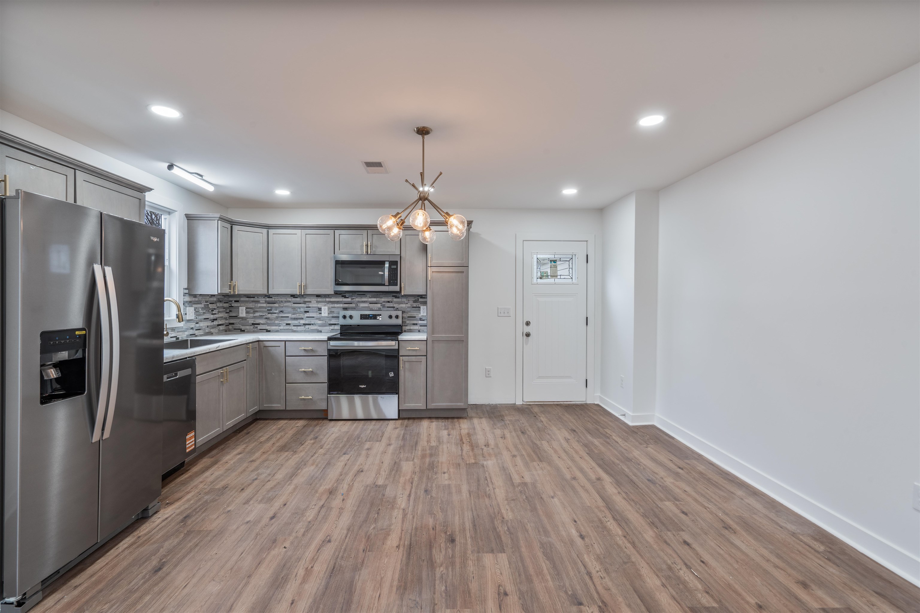 929 Hall Street, Owensboro, Kentucky 42301, 3 Bedrooms Bedrooms, ,2 BathroomsBathrooms,Single Family Residence,For Sale,Hall Street,93983