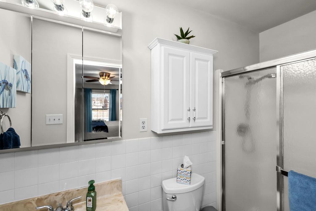 3550 Cannonade Loop North, Owensboro, Kentucky 42303-2443, 3 Bedrooms Bedrooms, ,2 BathroomsBathrooms,Single Family Residence,For Sale,Cannonade Loop North,93984