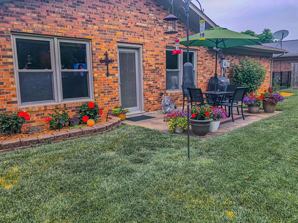 3550 Cannonade Loop North, Owensboro, Kentucky 42303-2443, 3 Bedrooms Bedrooms, ,2 BathroomsBathrooms,Single Family Residence,For Sale,Cannonade Loop North,93984