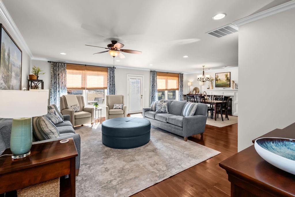 3550 Cannonade Loop North, Owensboro, Kentucky 42303-2443, 3 Bedrooms Bedrooms, ,2 BathroomsBathrooms,Single Family Residence,For Sale,Cannonade Loop North,93984