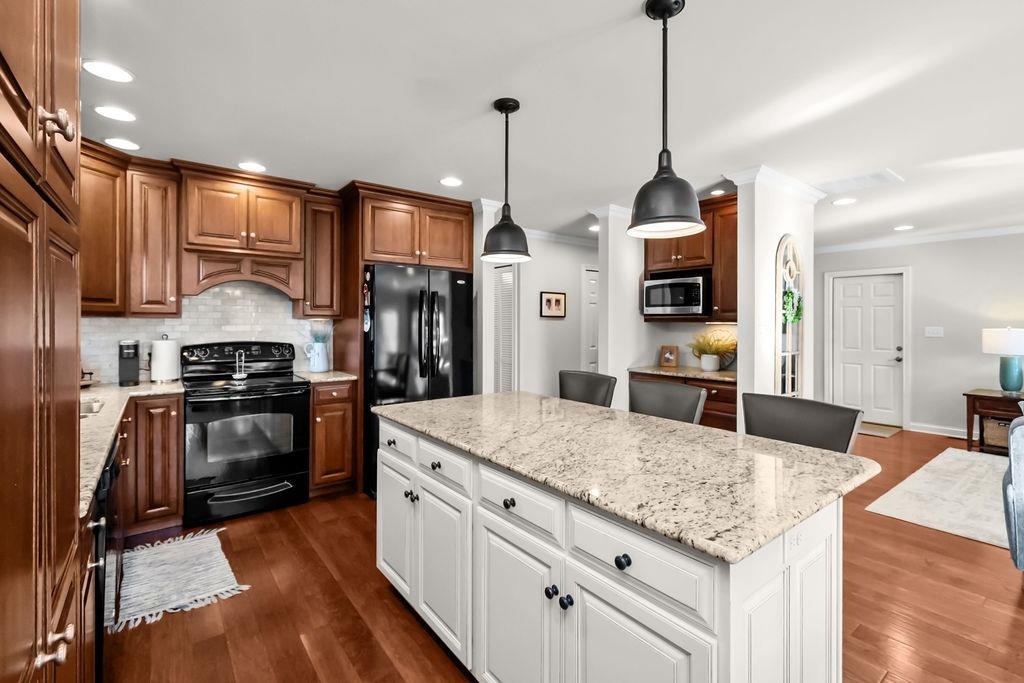 3550 Cannonade Loop North, Owensboro, Kentucky 42303-2443, 3 Bedrooms Bedrooms, ,2 BathroomsBathrooms,Single Family Residence,For Sale,Cannonade Loop North,93984