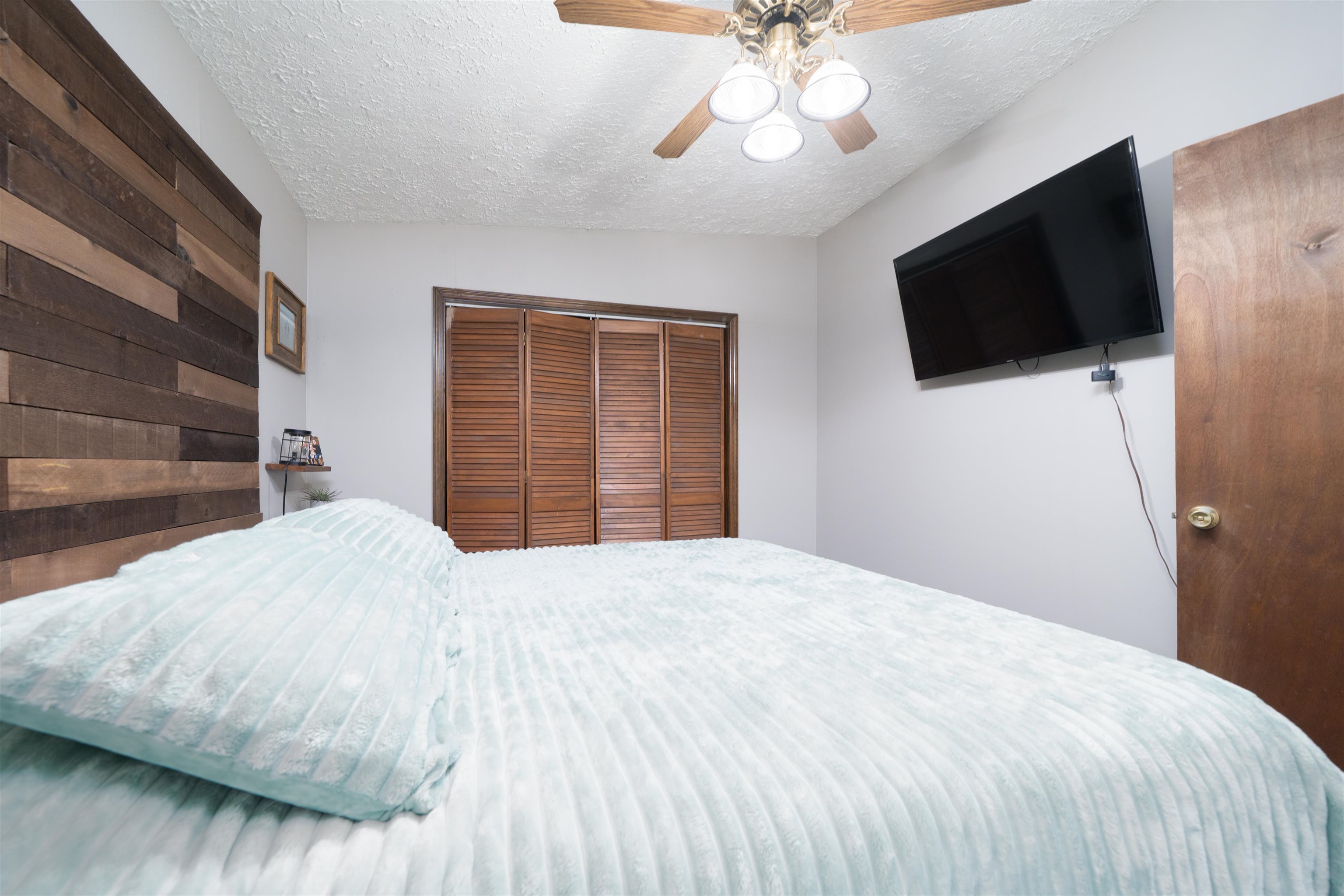 10353 US Highway 60 E, Maceo, Kentucky 42355, 4 Bedrooms Bedrooms, ,2 BathroomsBathrooms,Single Family Residence,For Sale,US Highway 60 E,93987