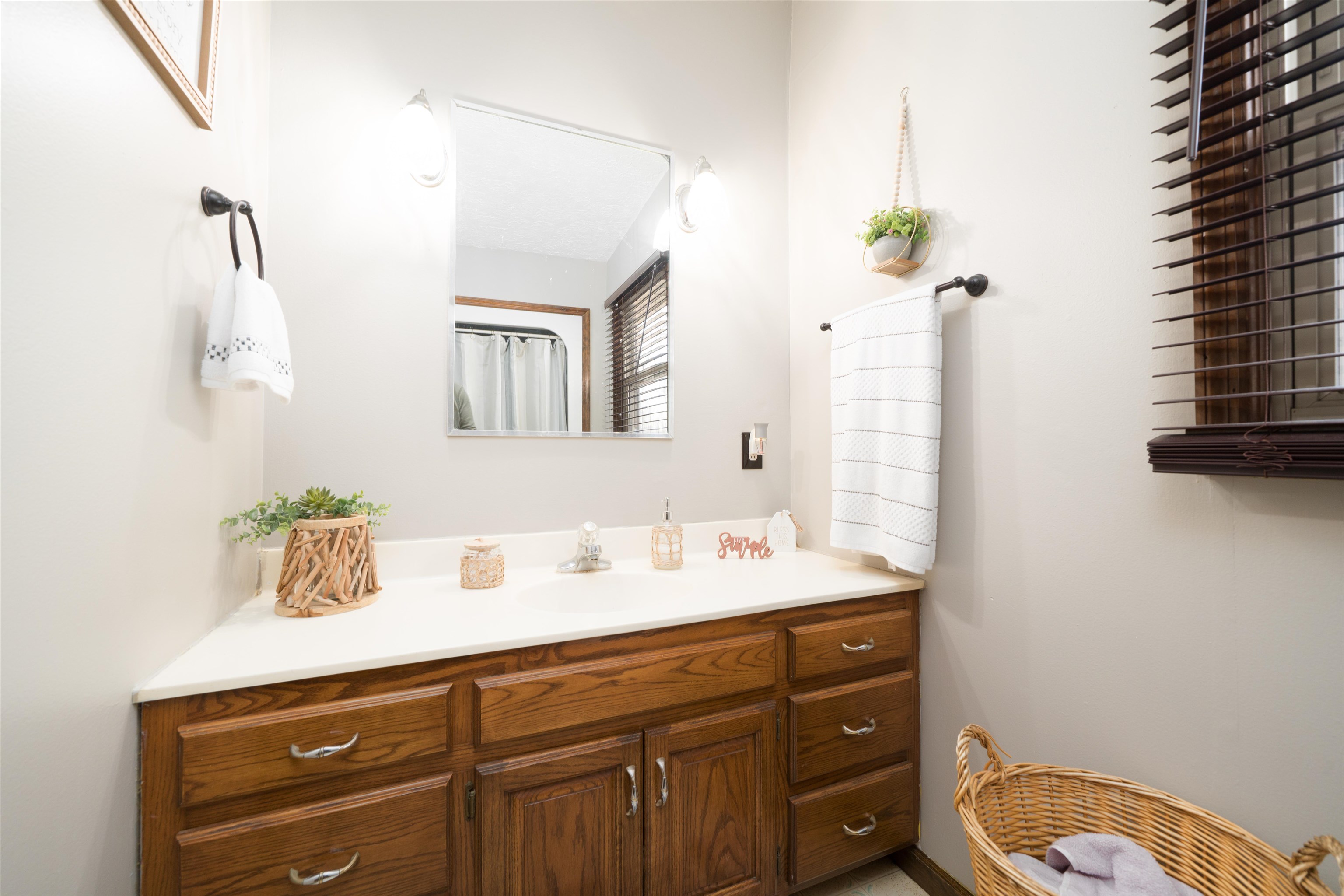 10353 US Highway 60 E, Maceo, Kentucky 42355, 4 Bedrooms Bedrooms, ,2 BathroomsBathrooms,Single Family Residence,For Sale,US Highway 60 E,93987