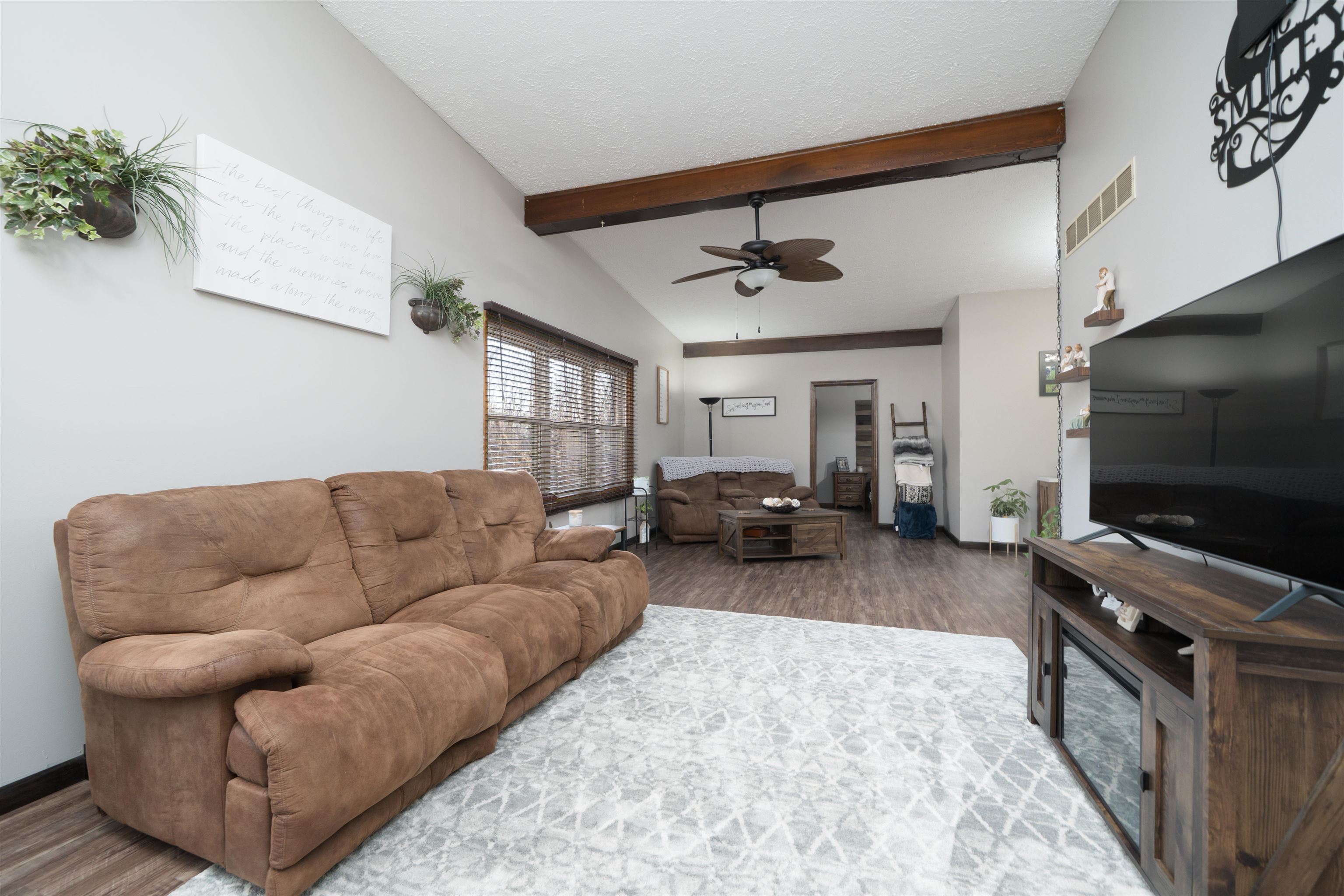 10353 US Highway 60 E, Maceo, Kentucky 42355, 4 Bedrooms Bedrooms, ,2 BathroomsBathrooms,Single Family Residence,For Sale,US Highway 60 E,93987