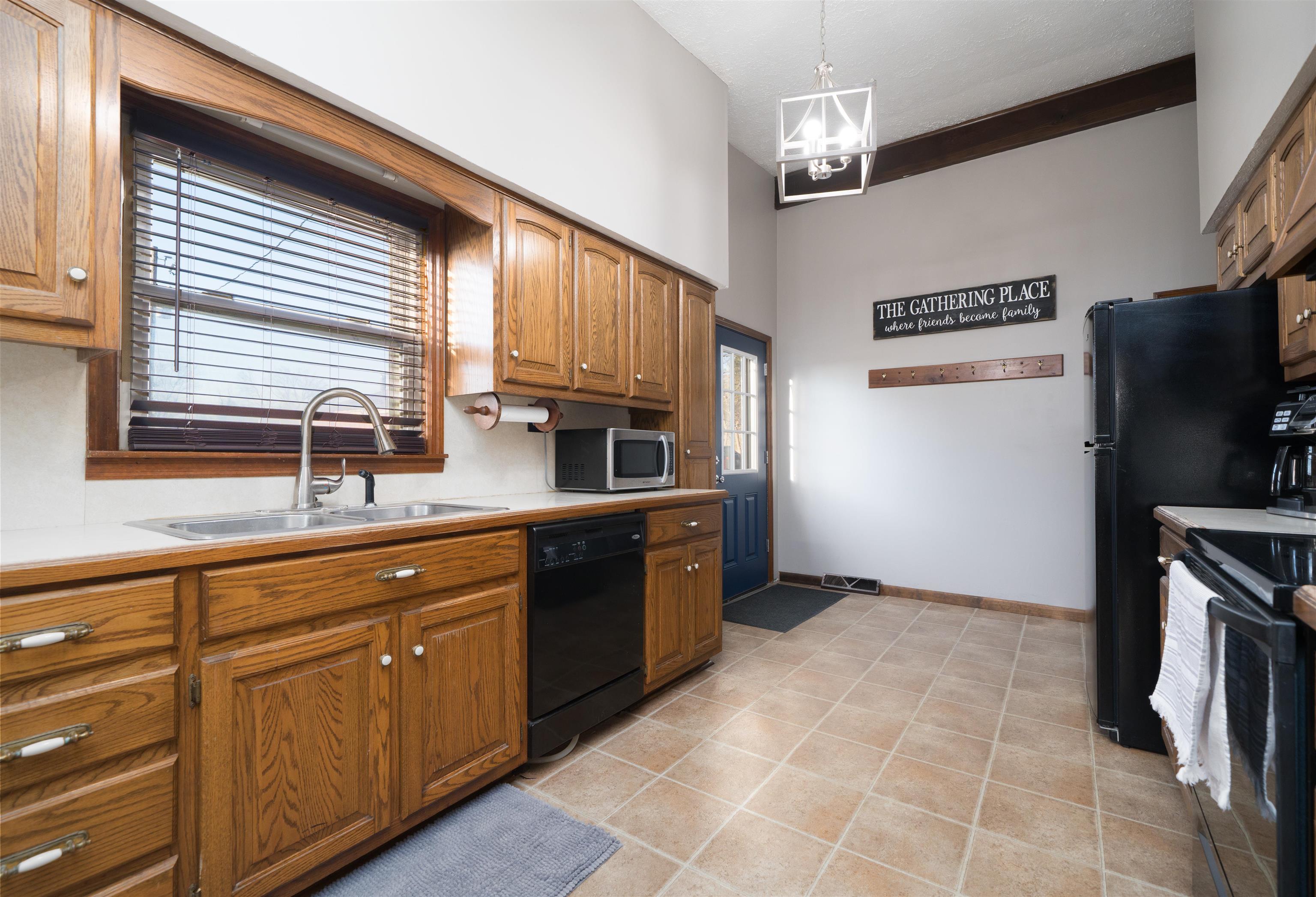 10353 US Highway 60 E, Maceo, Kentucky 42355, 4 Bedrooms Bedrooms, ,2 BathroomsBathrooms,Single Family Residence,For Sale,US Highway 60 E,93987