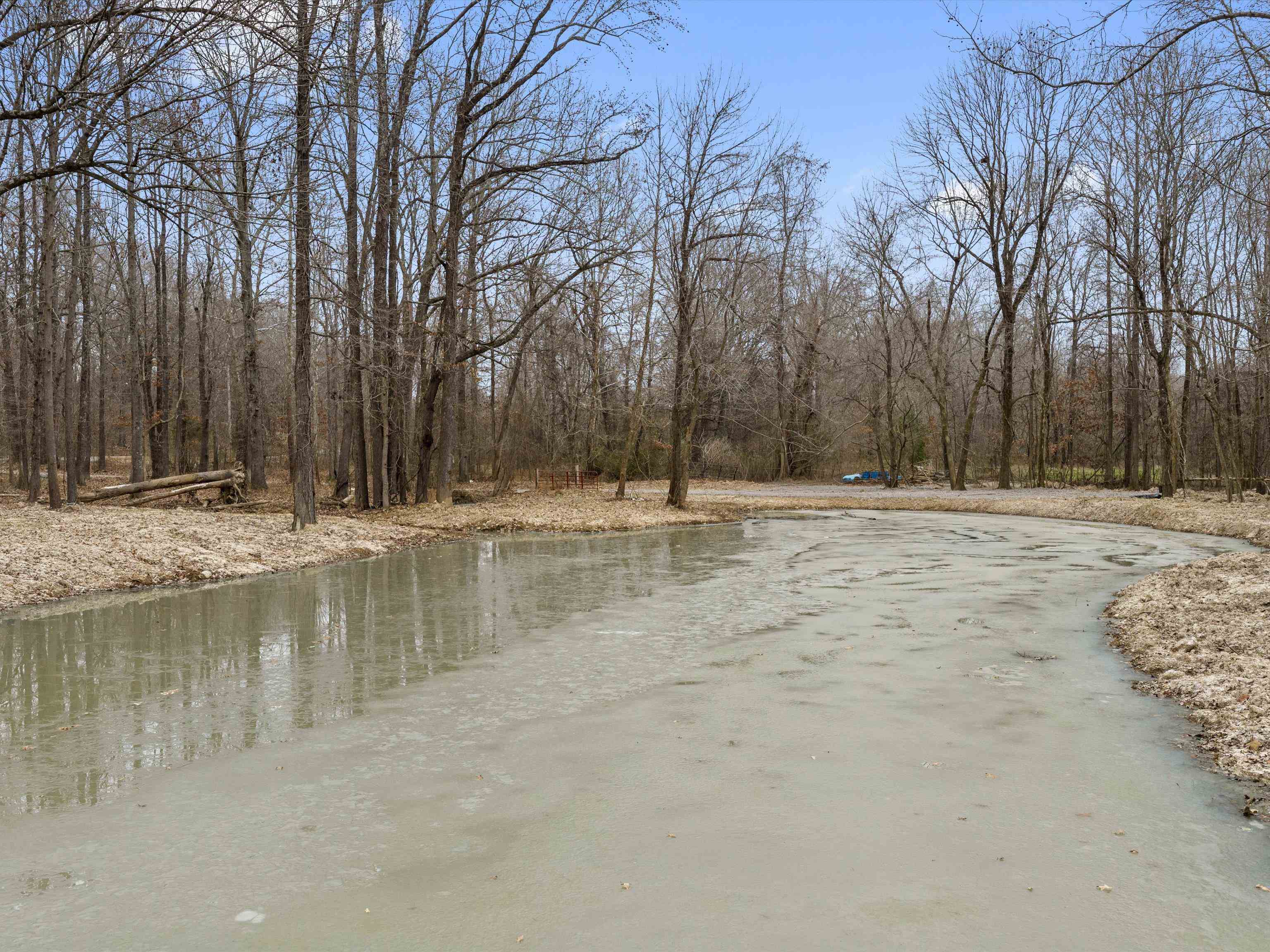 000 Red River Rd, Gilbertsville, Kentucky 42044, ,Land,For Sale,Red River Rd,93992