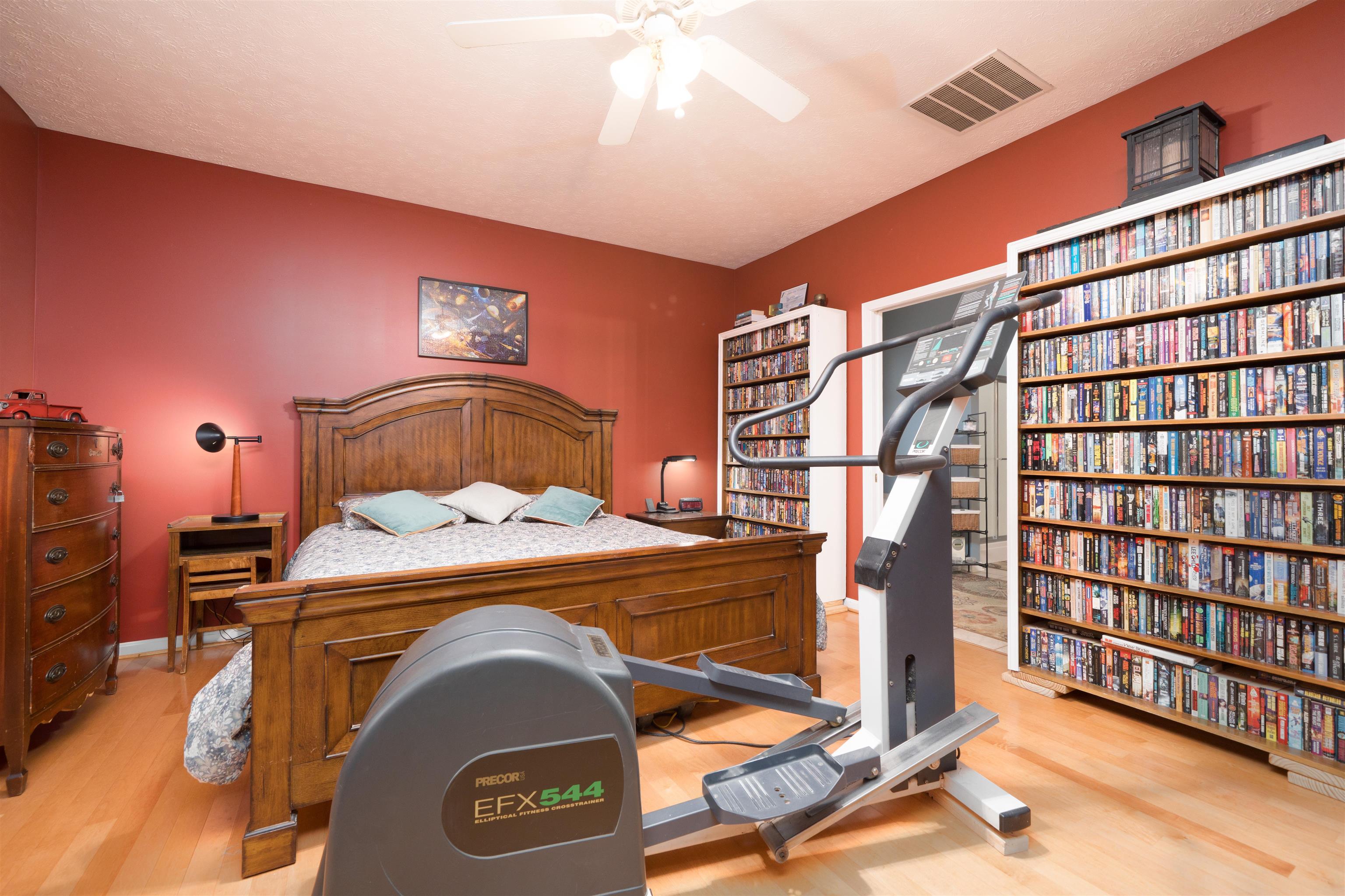 2918 Saratoga Ct, Owensboro, Kentucky 42303, 4 Bedrooms Bedrooms, ,3 BathroomsBathrooms,Single Family Residence,For Sale,Saratoga Ct,93993