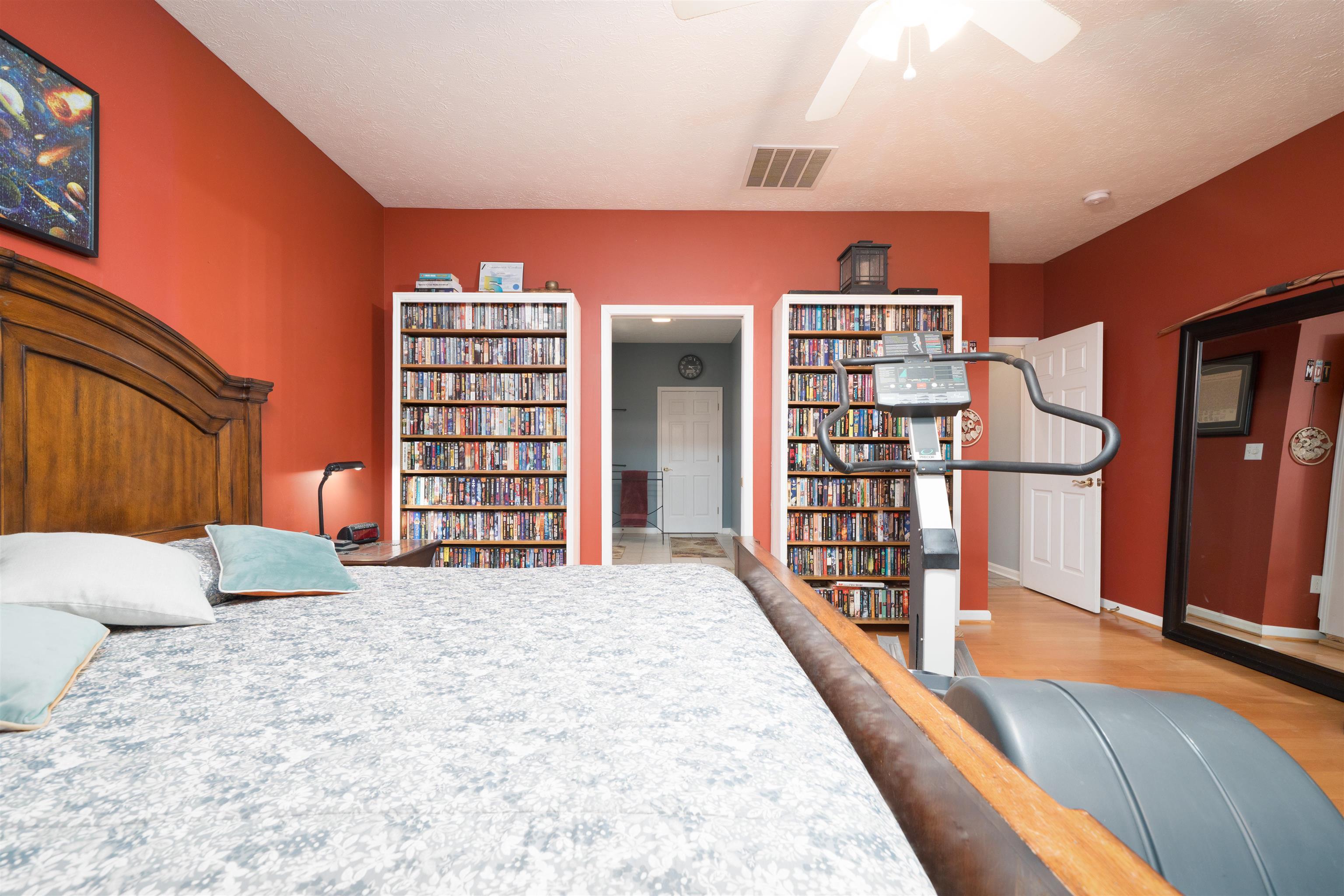 2918 Saratoga Ct, Owensboro, Kentucky 42303, 4 Bedrooms Bedrooms, ,3 BathroomsBathrooms,Single Family Residence,For Sale,Saratoga Ct,93993