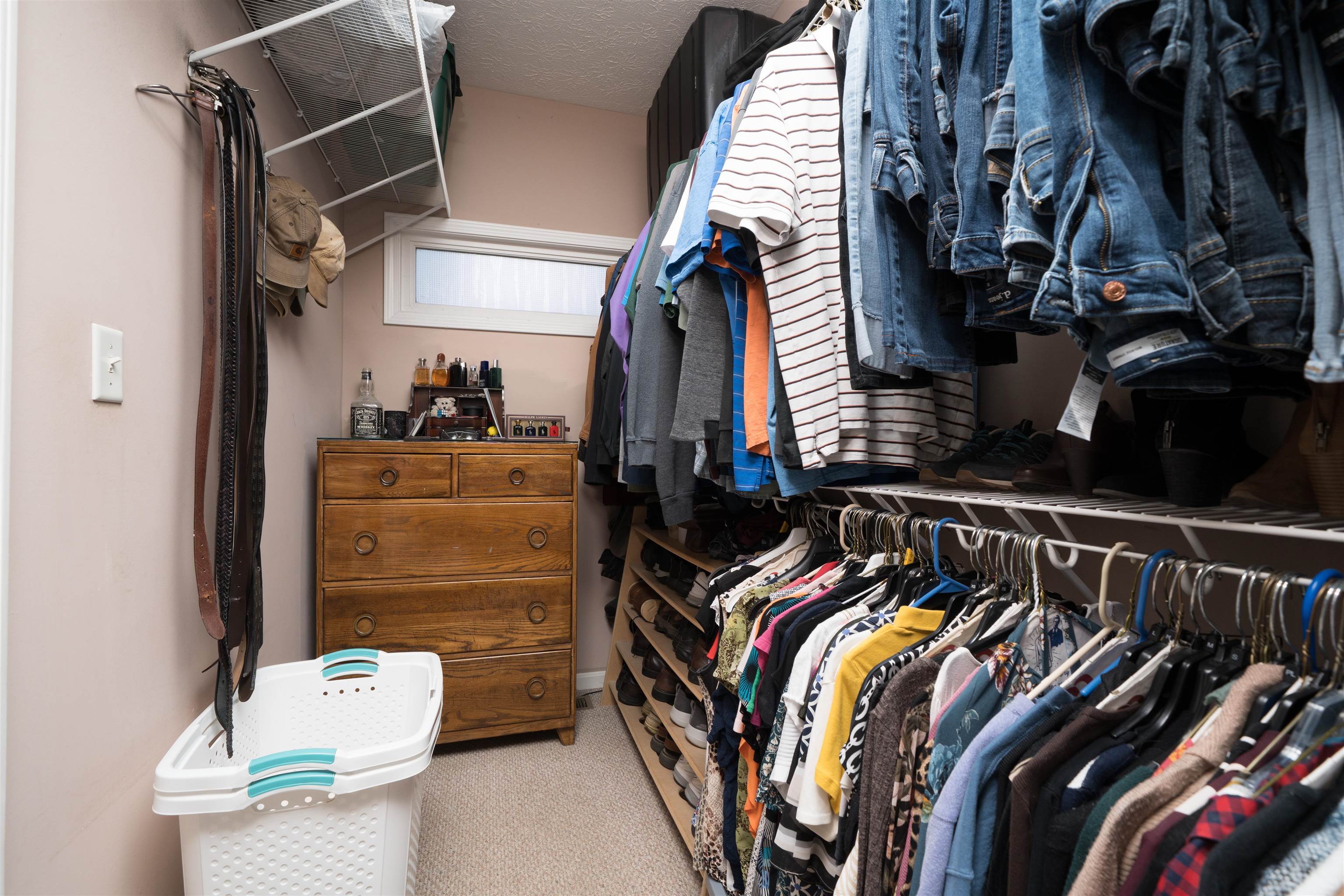 2918 Saratoga Ct, Owensboro, Kentucky 42303, 4 Bedrooms Bedrooms, ,3 BathroomsBathrooms,Single Family Residence,For Sale,Saratoga Ct,93993