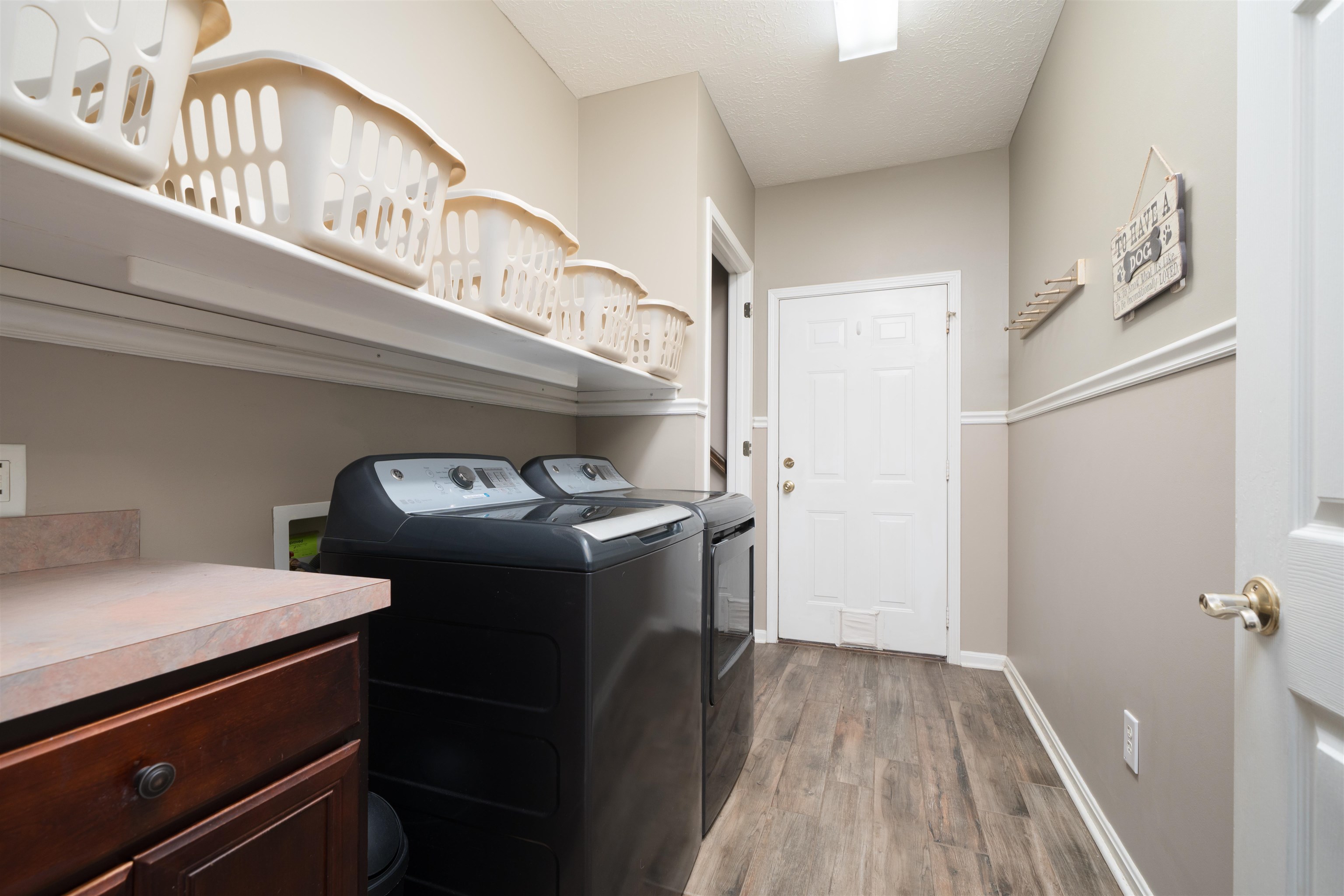 2918 Saratoga Ct, Owensboro, Kentucky 42303, 4 Bedrooms Bedrooms, ,3 BathroomsBathrooms,Single Family Residence,For Sale,Saratoga Ct,93993