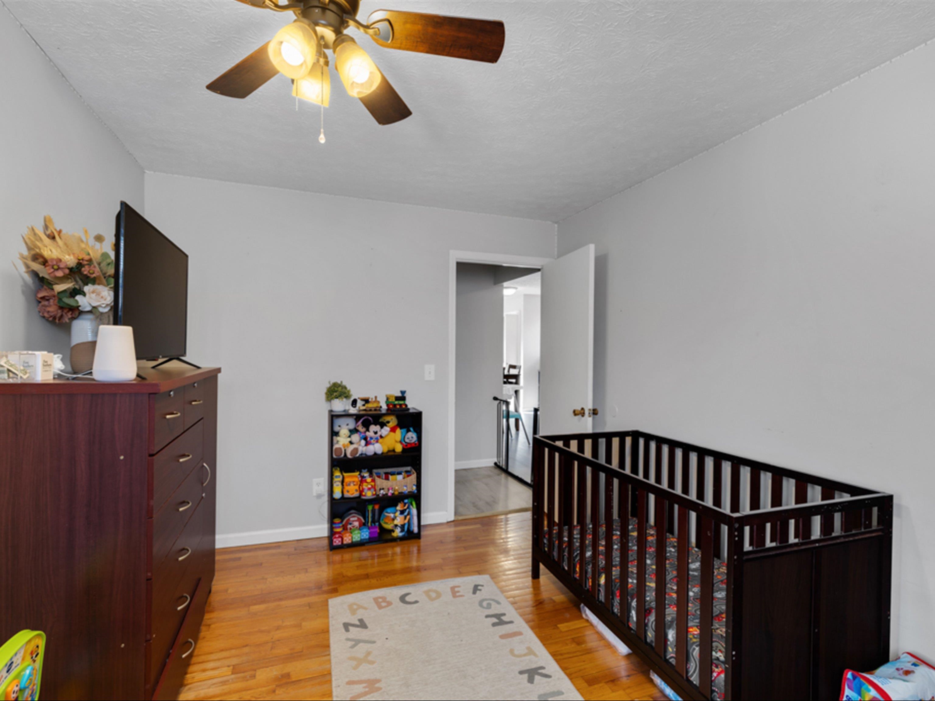 937 River Rd, Central City, Kentucky 42330, 2 Bedrooms Bedrooms, ,2 BathroomsBathrooms,Single Family Residence,For Sale,River Rd,93996