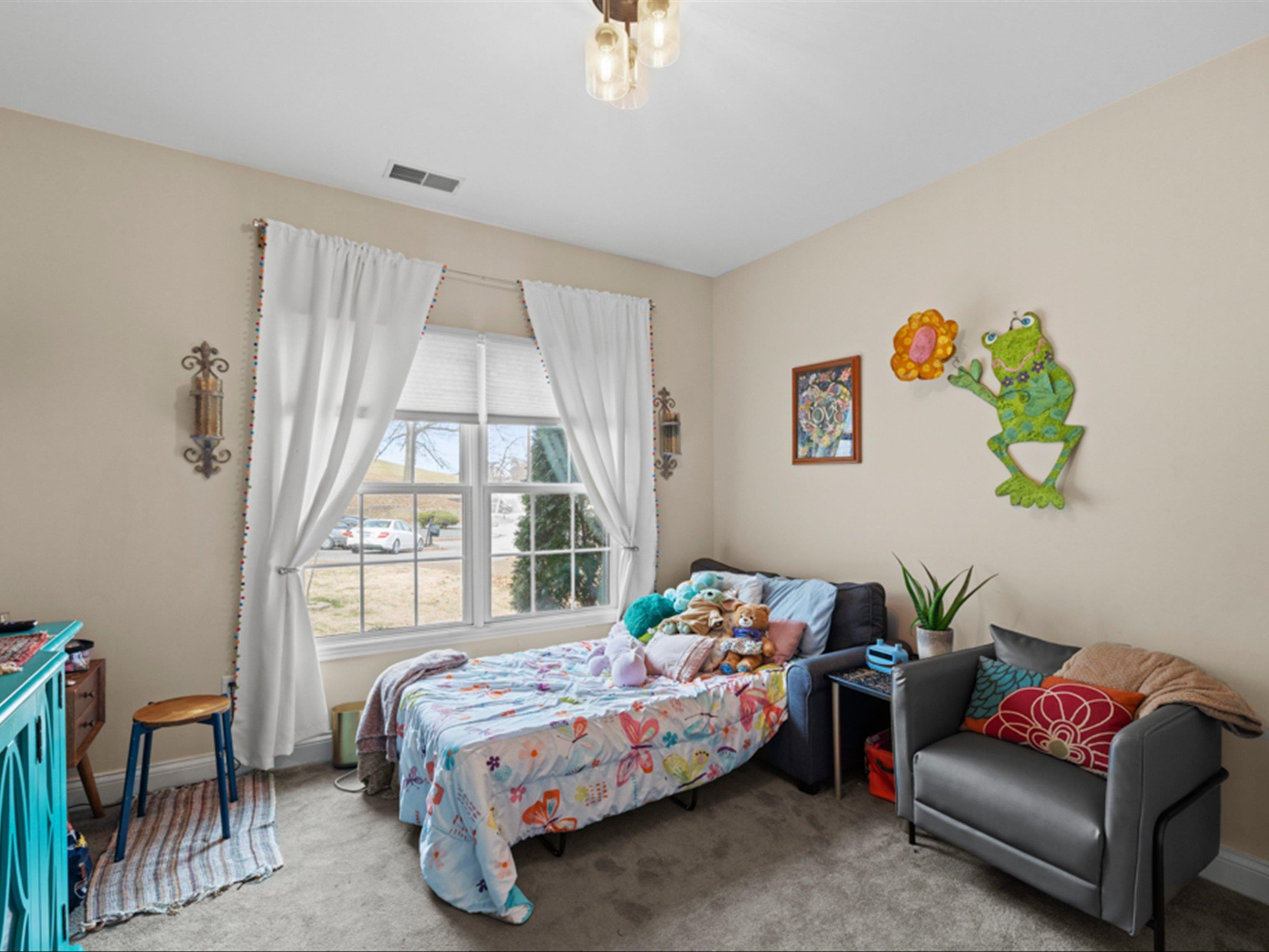 6512 Waterford Pl, Owensboro, Kentucky 42303, 3 Bedrooms Bedrooms, ,2 BathroomsBathrooms,Single Family Residence,For Sale,Waterford Pl,94000