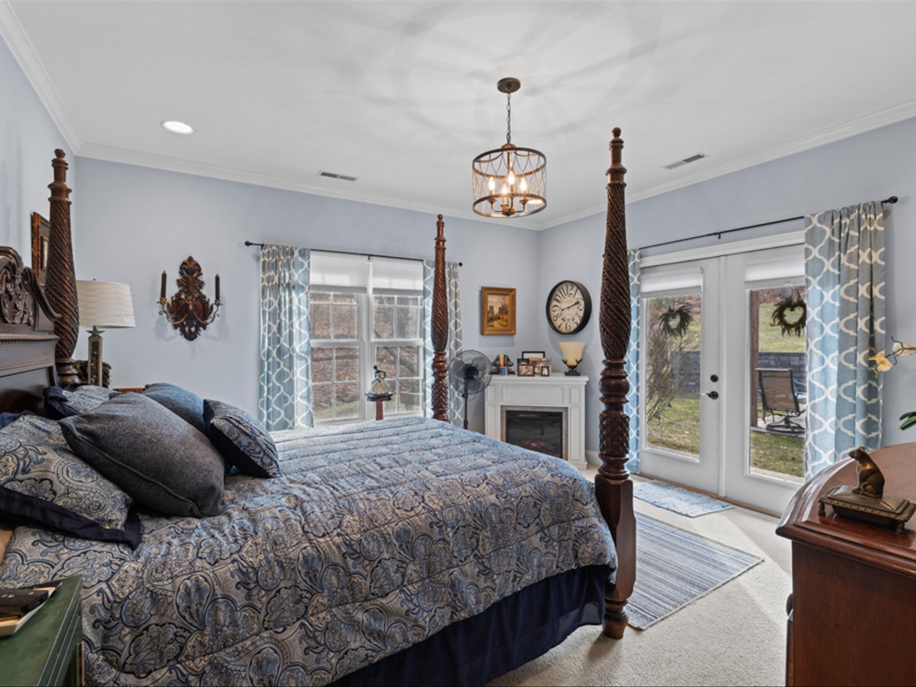 6512 Waterford Pl, Owensboro, Kentucky 42303, 3 Bedrooms Bedrooms, ,2 BathroomsBathrooms,Single Family Residence,For Sale,Waterford Pl,94000