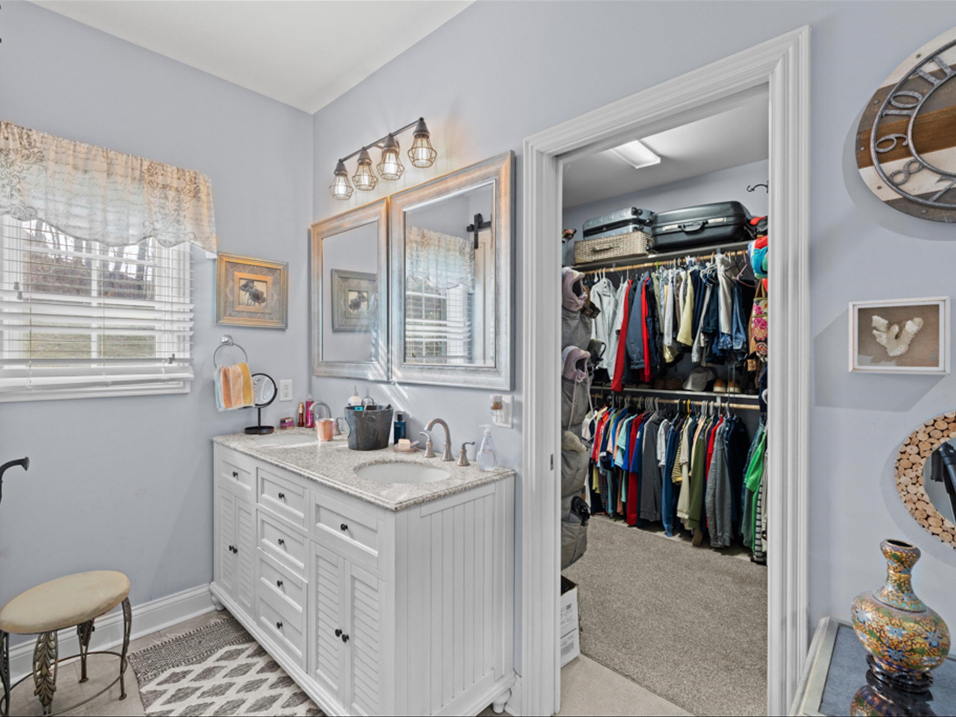 6512 Waterford Pl, Owensboro, Kentucky 42303, 3 Bedrooms Bedrooms, ,2 BathroomsBathrooms,Single Family Residence,For Sale,Waterford Pl,94000