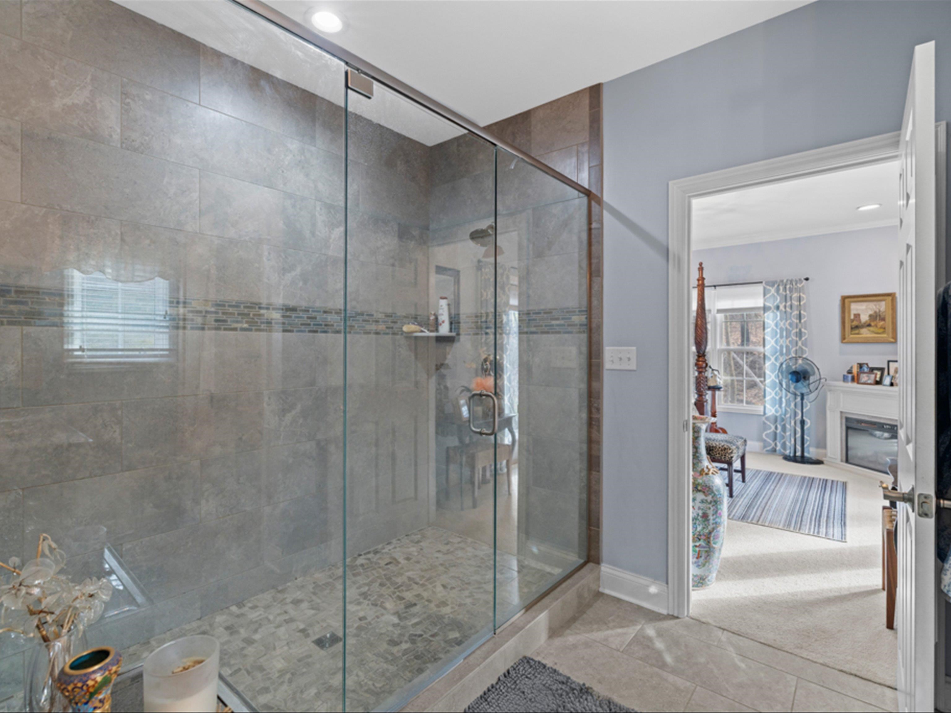 6512 Waterford Pl, Owensboro, Kentucky 42303, 3 Bedrooms Bedrooms, ,2 BathroomsBathrooms,Single Family Residence,For Sale,Waterford Pl,94000