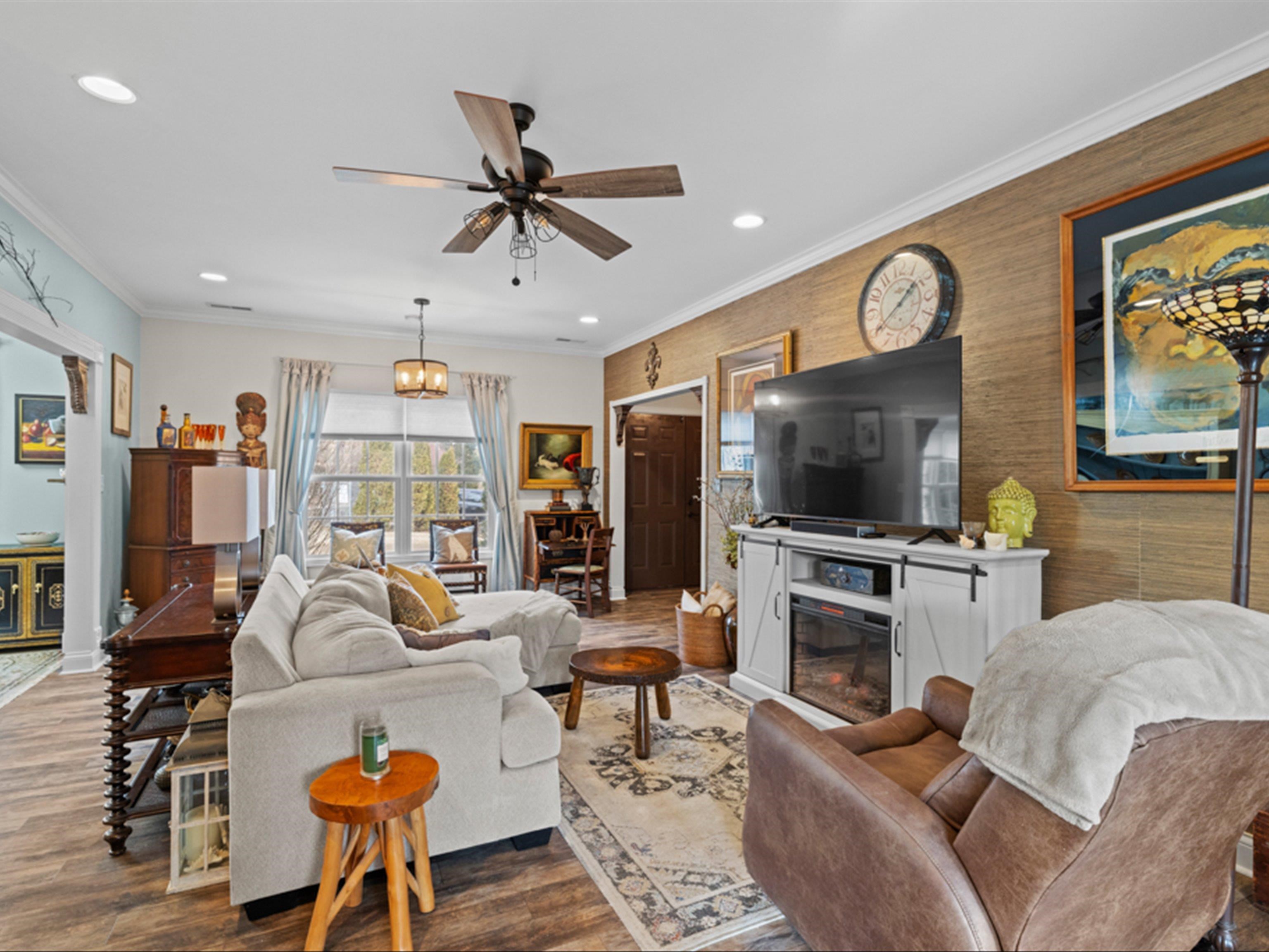 6512 Waterford Pl, Owensboro, Kentucky 42303, 3 Bedrooms Bedrooms, ,2 BathroomsBathrooms,Single Family Residence,For Sale,Waterford Pl,94000