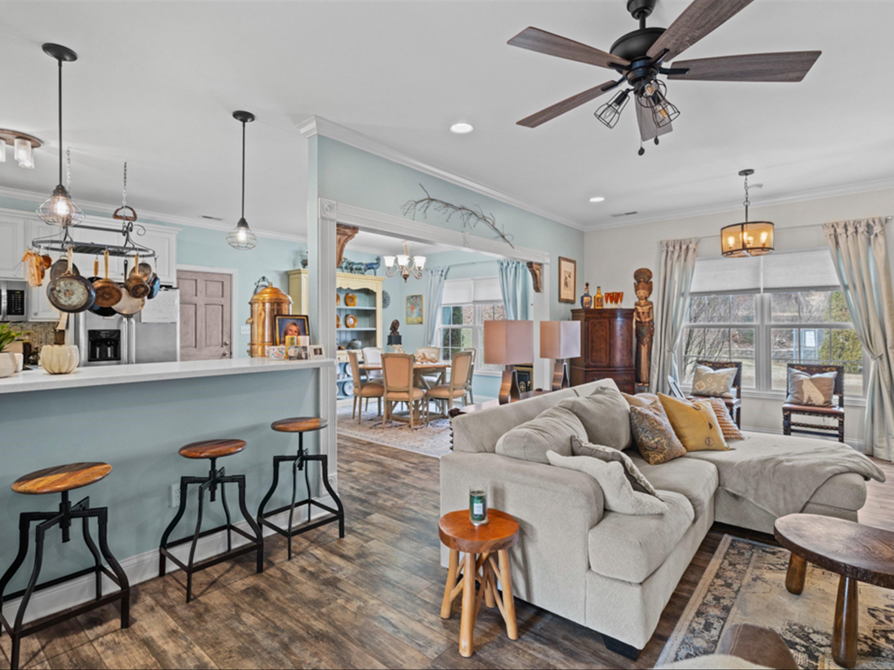 6512 Waterford Pl, Owensboro, Kentucky 42303, 3 Bedrooms Bedrooms, ,2 BathroomsBathrooms,Single Family Residence,For Sale,Waterford Pl,94000