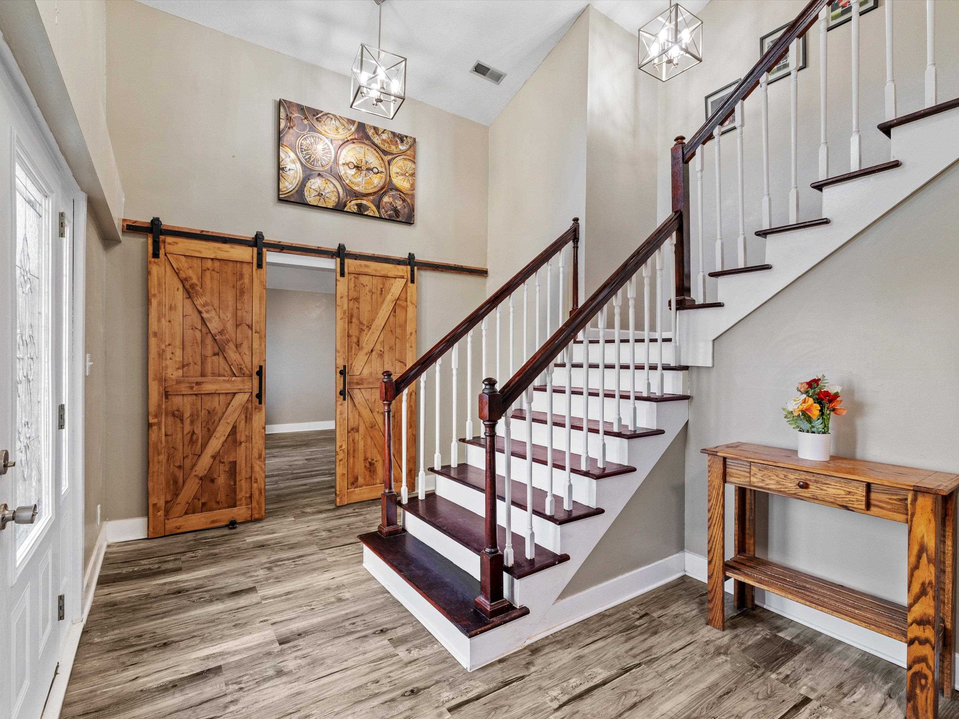 515 Hillcrest Circle, Hawesville, Kentucky 42348, 4 Bedrooms Bedrooms, ,2 BathroomsBathrooms,Single Family Residence,For Sale,Hillcrest Circle,94002