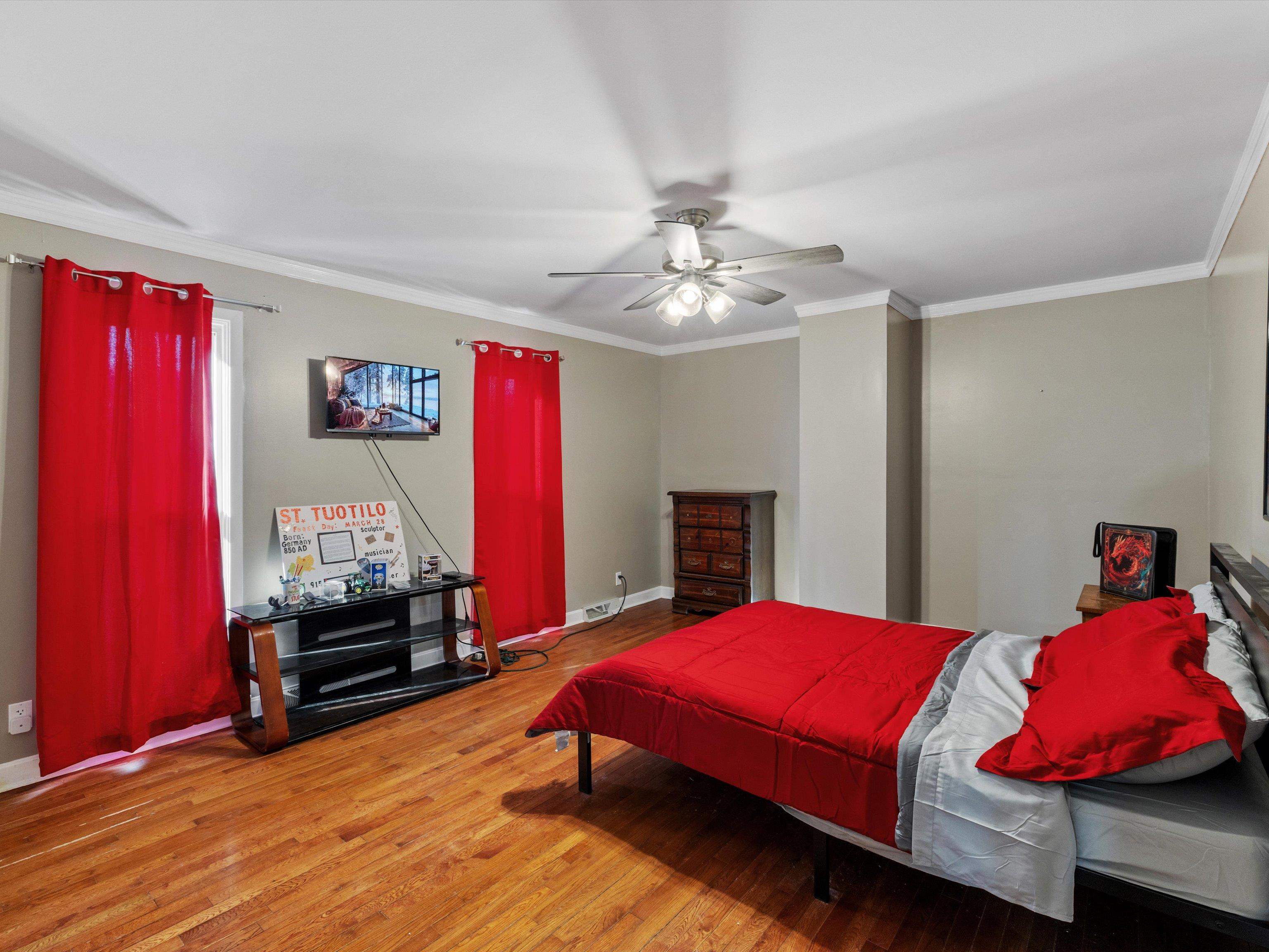 515 Hillcrest Circle, Hawesville, Kentucky 42348, 4 Bedrooms Bedrooms, ,2 BathroomsBathrooms,Single Family Residence,For Sale,Hillcrest Circle,94002