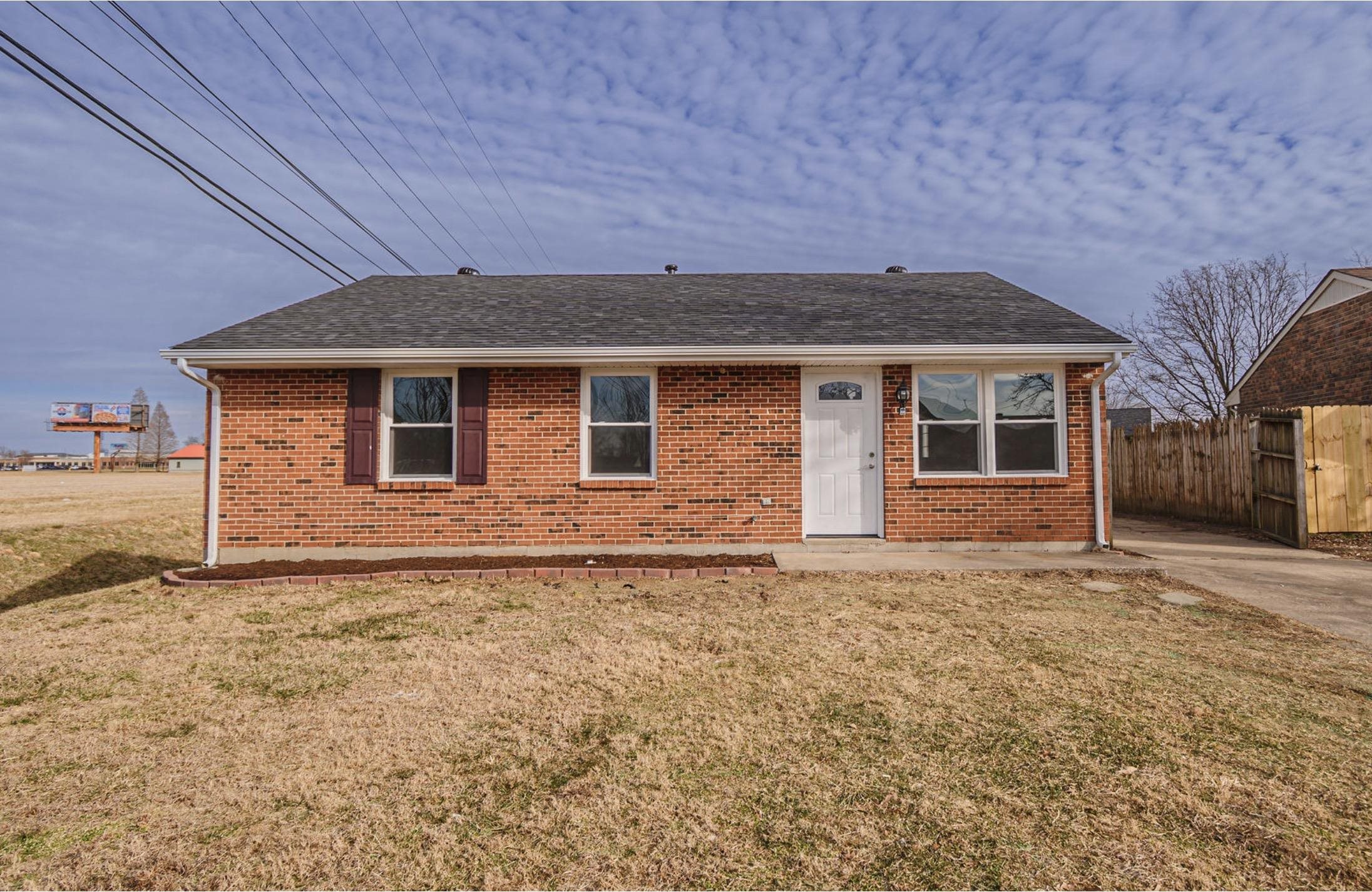 2517 Latrobe Ave, Owensboro, Kentucky 42301, 3 Bedrooms Bedrooms, ,1 BathroomBathrooms,Single Family Residence,For Sale,Latrobe Ave,94005