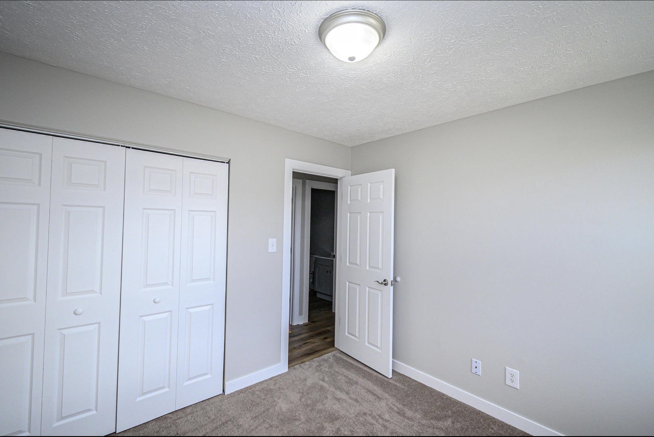 2517 Latrobe Ave, Owensboro, Kentucky 42301, 3 Bedrooms Bedrooms, ,1 BathroomBathrooms,Single Family Residence,For Sale,Latrobe Ave,94005