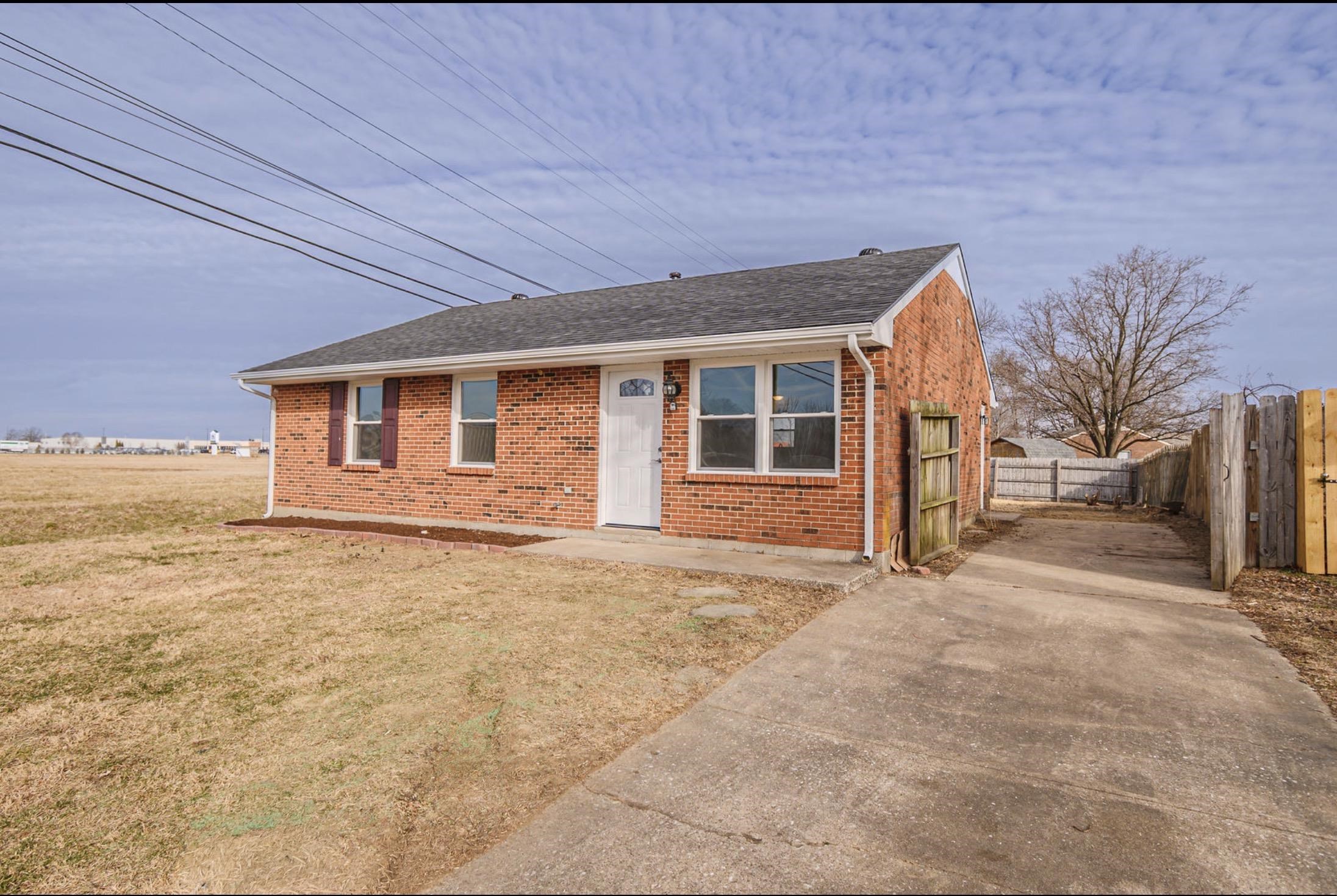 2517 Latrobe Ave, Owensboro, Kentucky 42301, 3 Bedrooms Bedrooms, ,1 BathroomBathrooms,Single Family Residence,For Sale,Latrobe Ave,94005