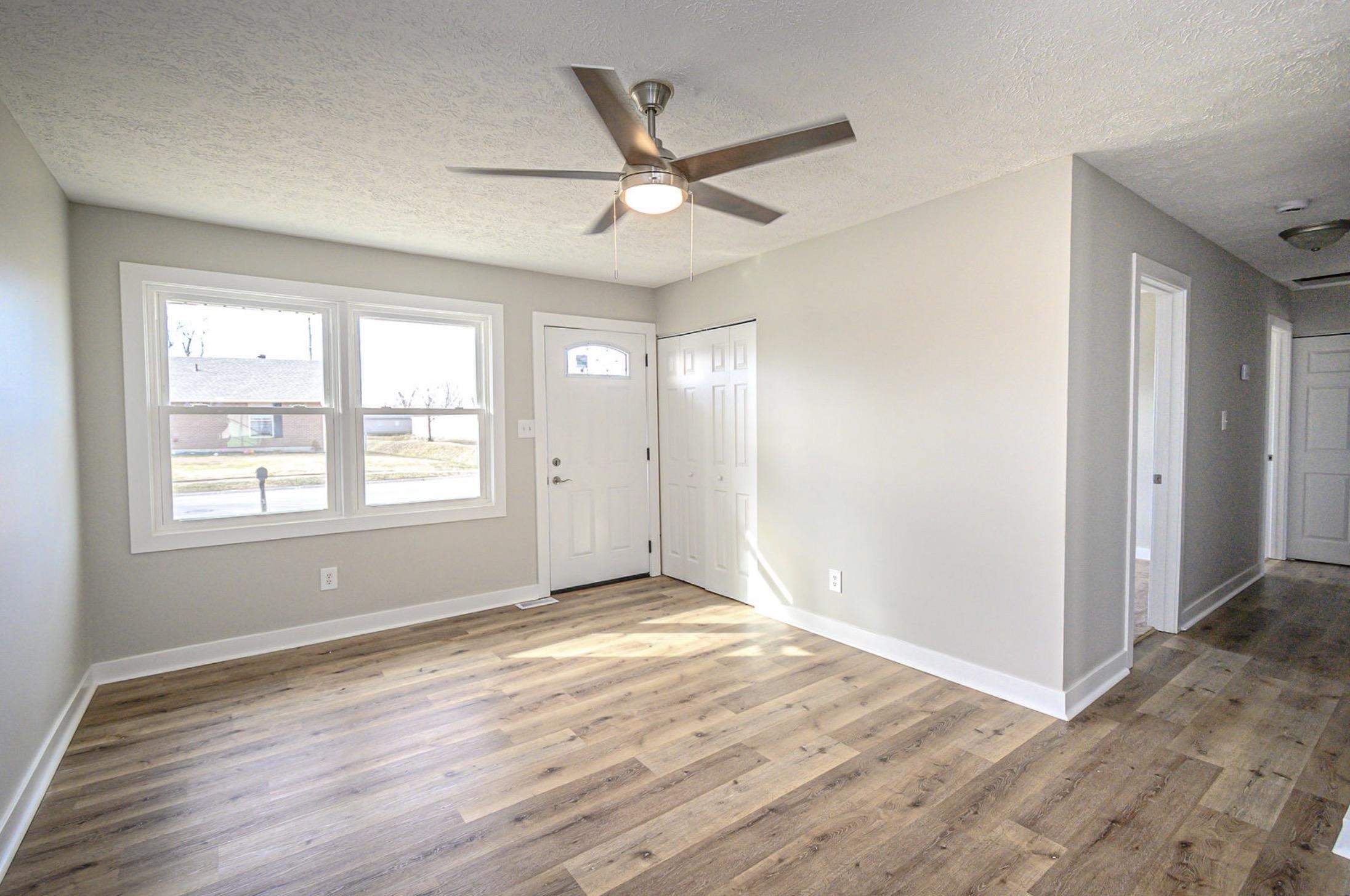 2517 Latrobe Ave, Owensboro, Kentucky 42301, 3 Bedrooms Bedrooms, ,1 BathroomBathrooms,Single Family Residence,For Sale,Latrobe Ave,94005