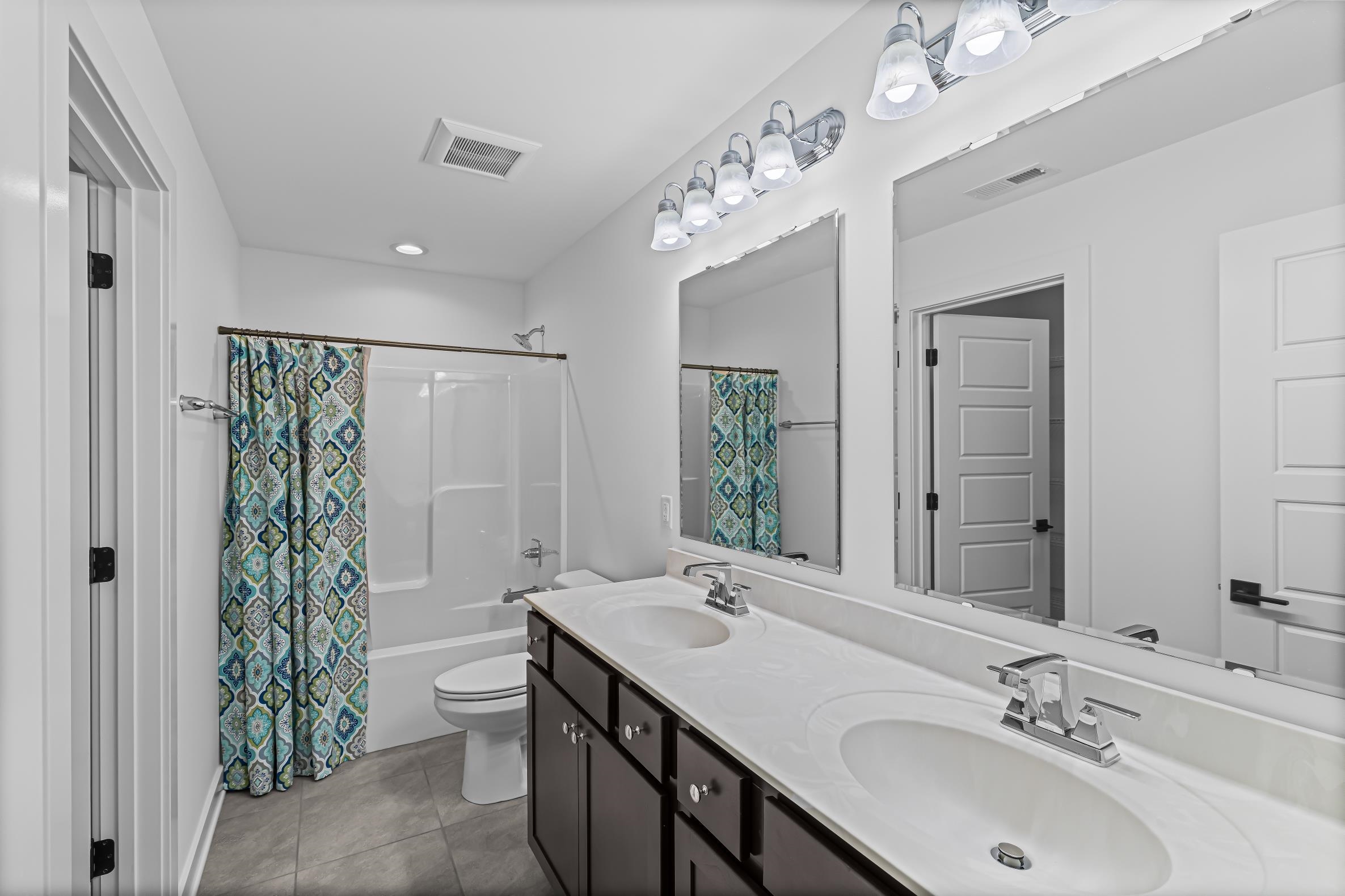 2250 Deer valley Blvd, Utica, Kentucky 42376, 4 Bedrooms Bedrooms, ,2 BathroomsBathrooms,Single Family Residence,For Sale,Deer valley Blvd,94008