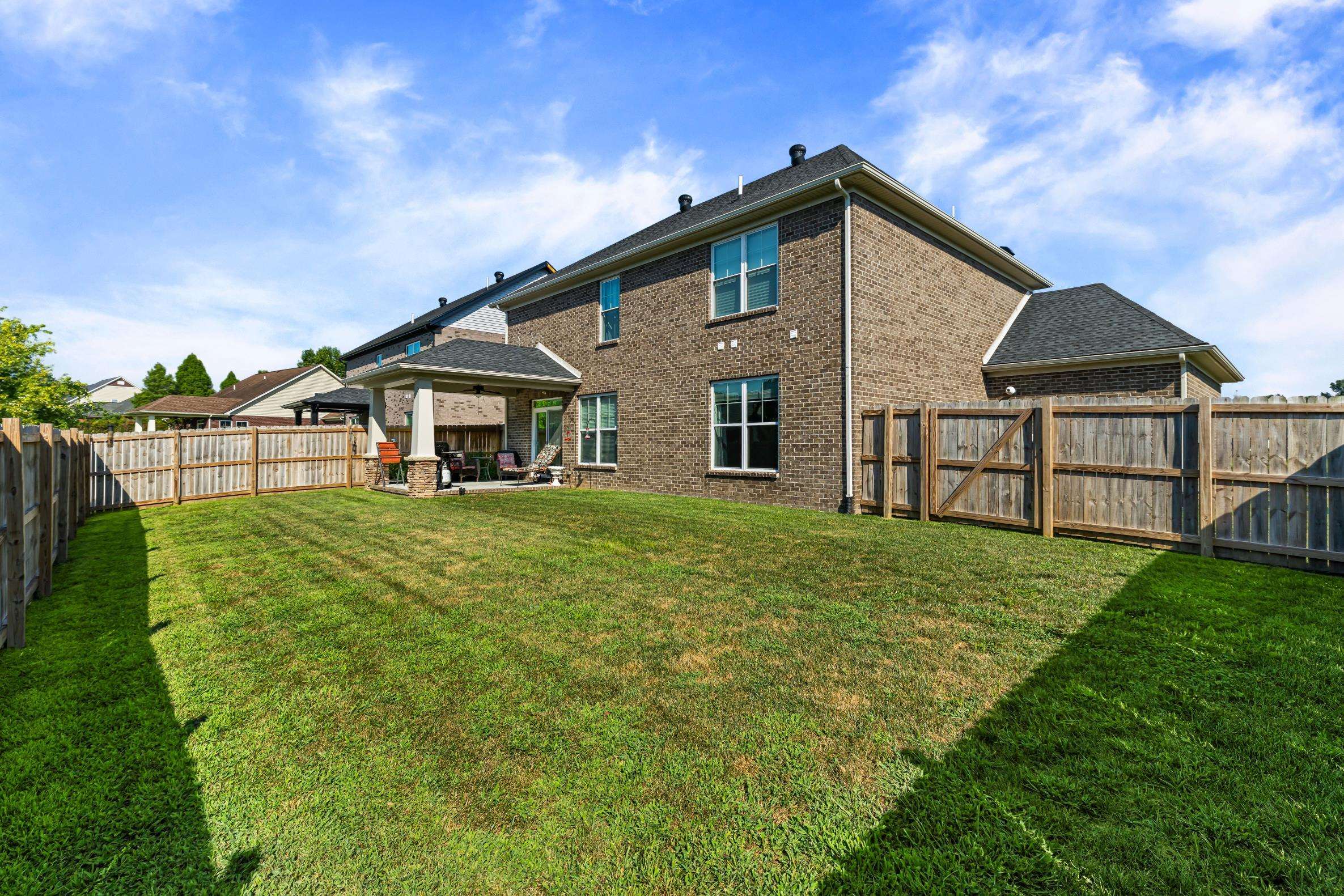 2250 Deer valley Blvd, Utica, Kentucky 42376, 4 Bedrooms Bedrooms, ,2 BathroomsBathrooms,Single Family Residence,For Sale,Deer valley Blvd,94008