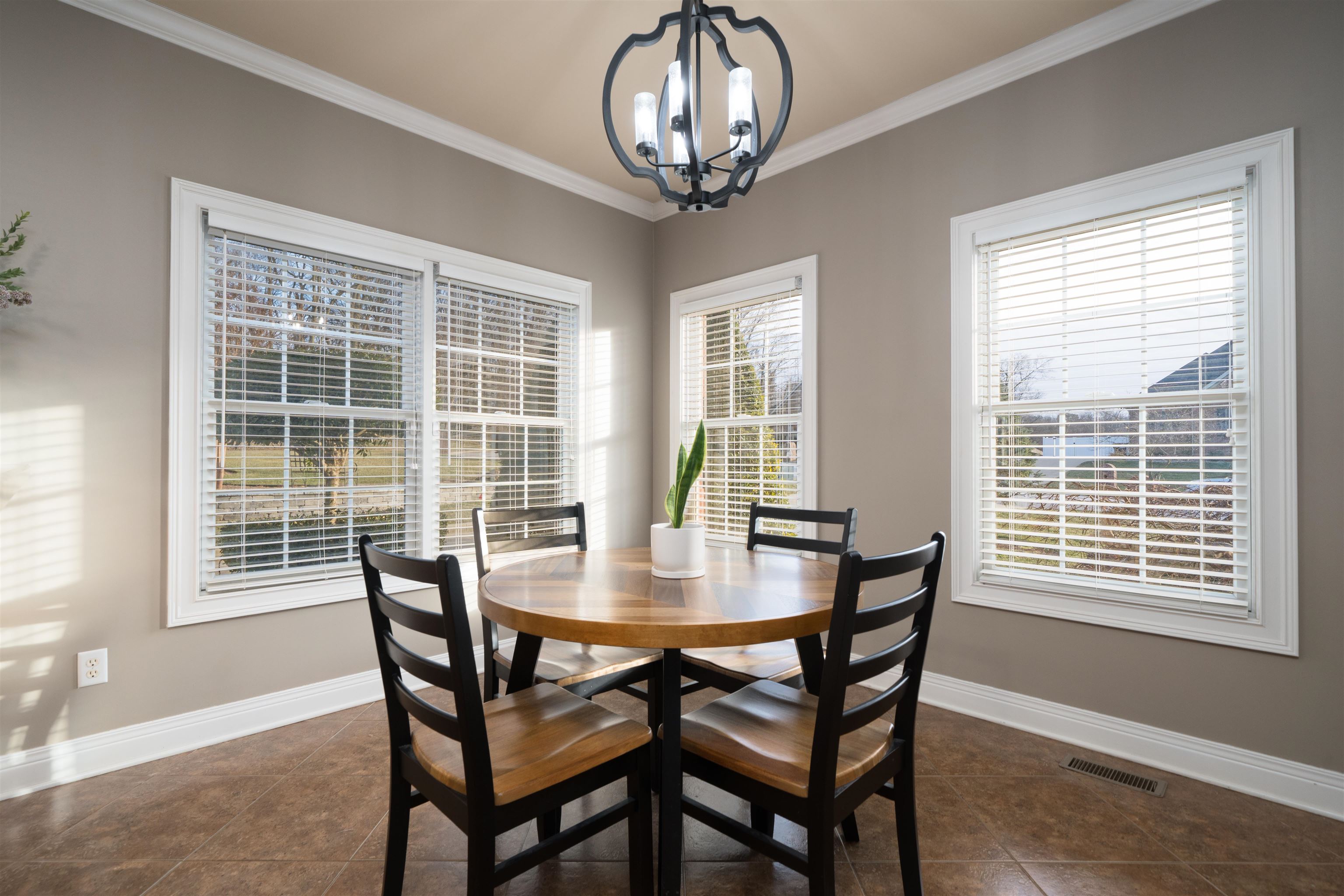 5457 Ridge Pointe ct, Owensboro, Kentucky 42301, 5 Bedrooms Bedrooms, ,3 BathroomsBathrooms,Single Family Residence,For Sale,Ridge Pointe ct,94014