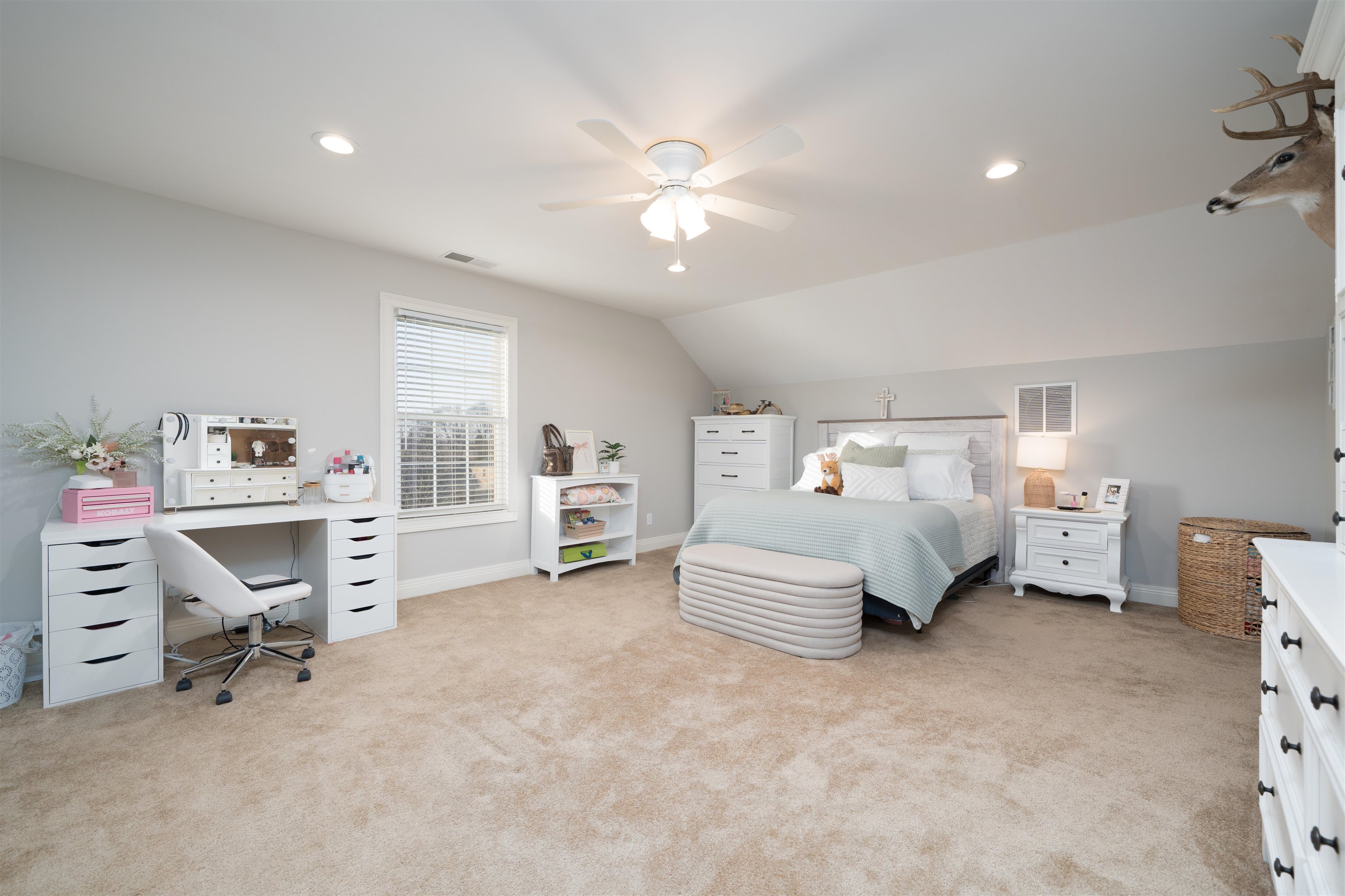 5457 Ridge Pointe ct, Owensboro, Kentucky 42301, 5 Bedrooms Bedrooms, ,3 BathroomsBathrooms,Single Family Residence,For Sale,Ridge Pointe ct,94014