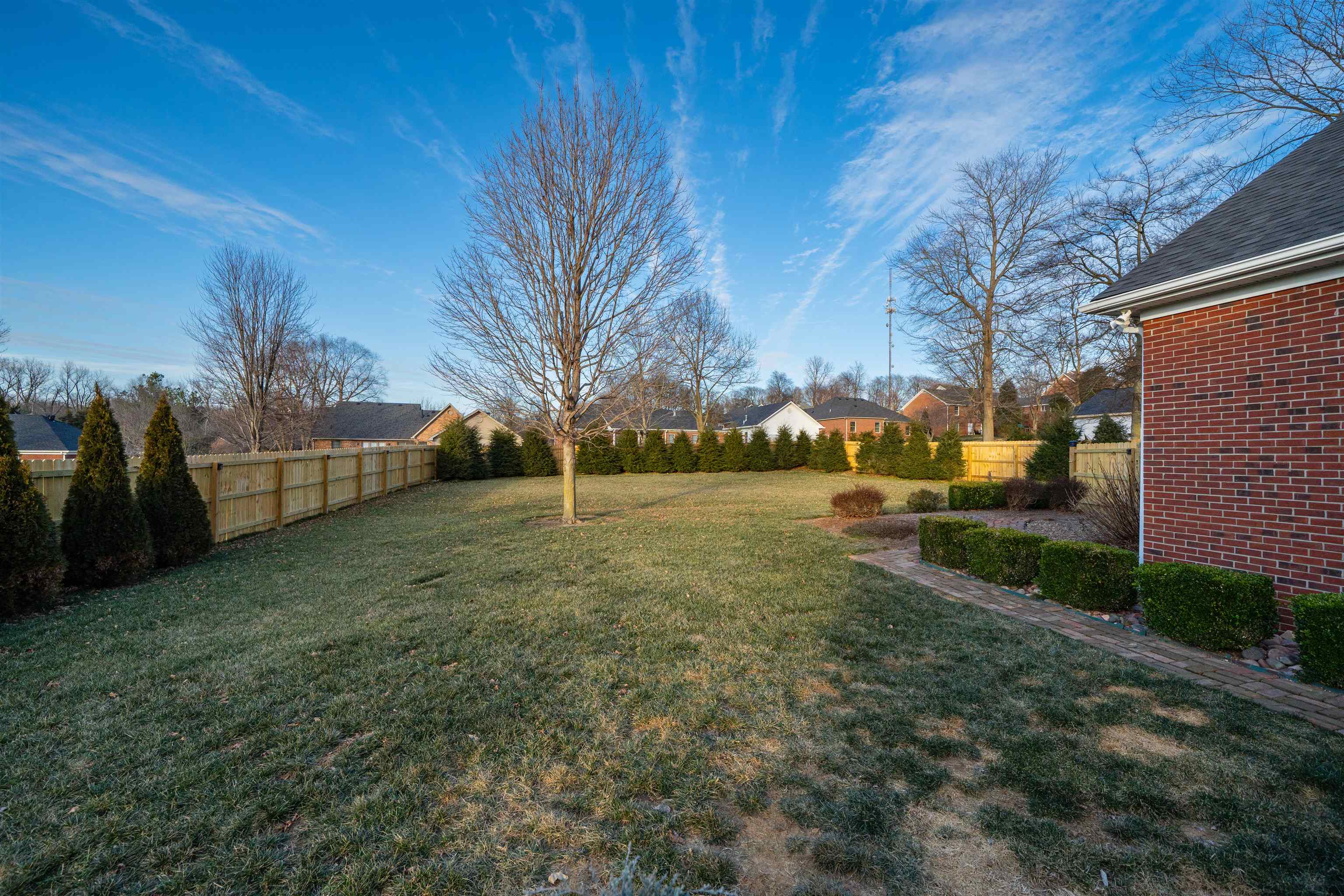 5457 Ridge Pointe ct, Owensboro, Kentucky 42301, 5 Bedrooms Bedrooms, ,3 BathroomsBathrooms,Single Family Residence,For Sale,Ridge Pointe ct,94014