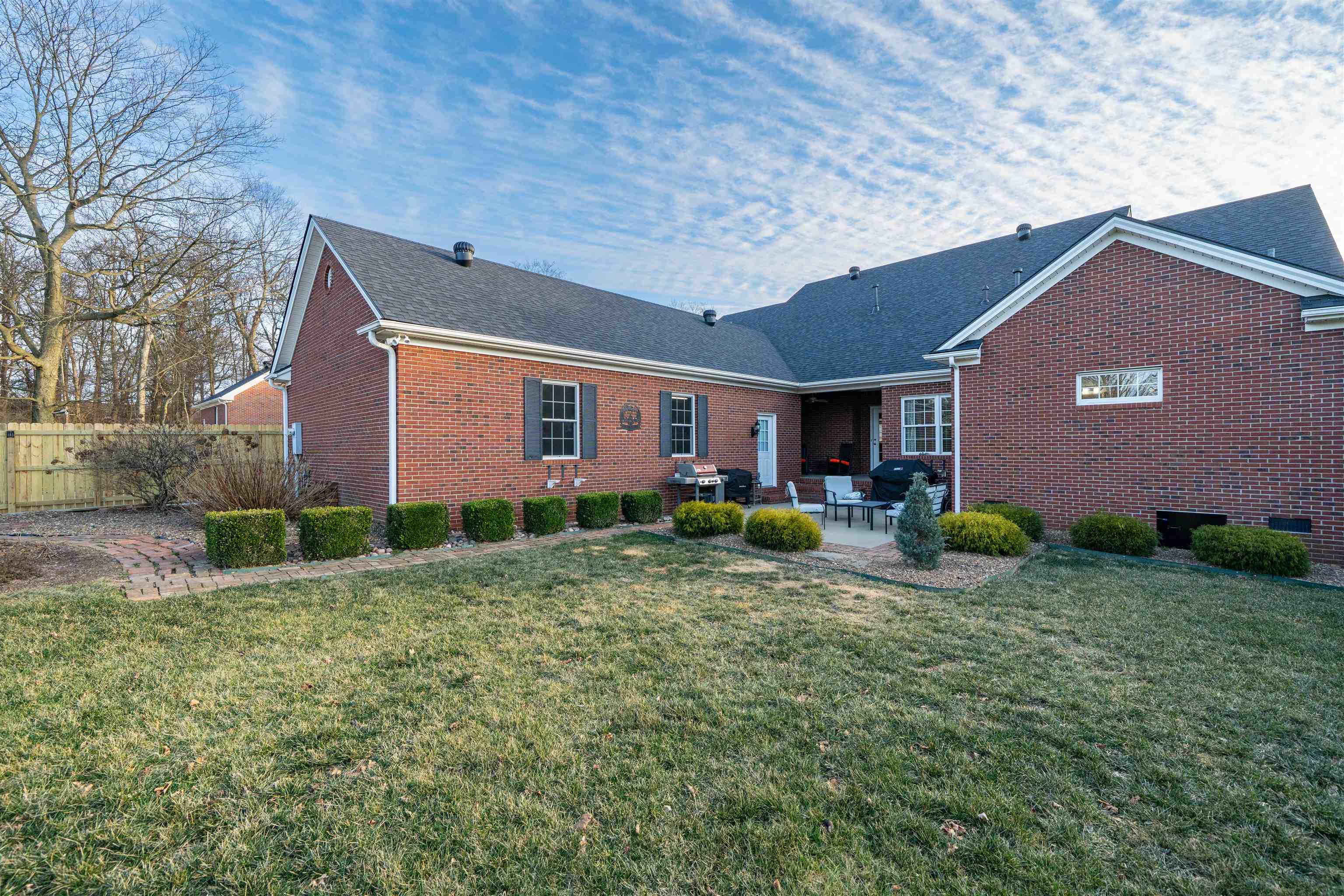 5457 Ridge Pointe ct, Owensboro, Kentucky 42301, 5 Bedrooms Bedrooms, ,3 BathroomsBathrooms,Single Family Residence,For Sale,Ridge Pointe ct,94014