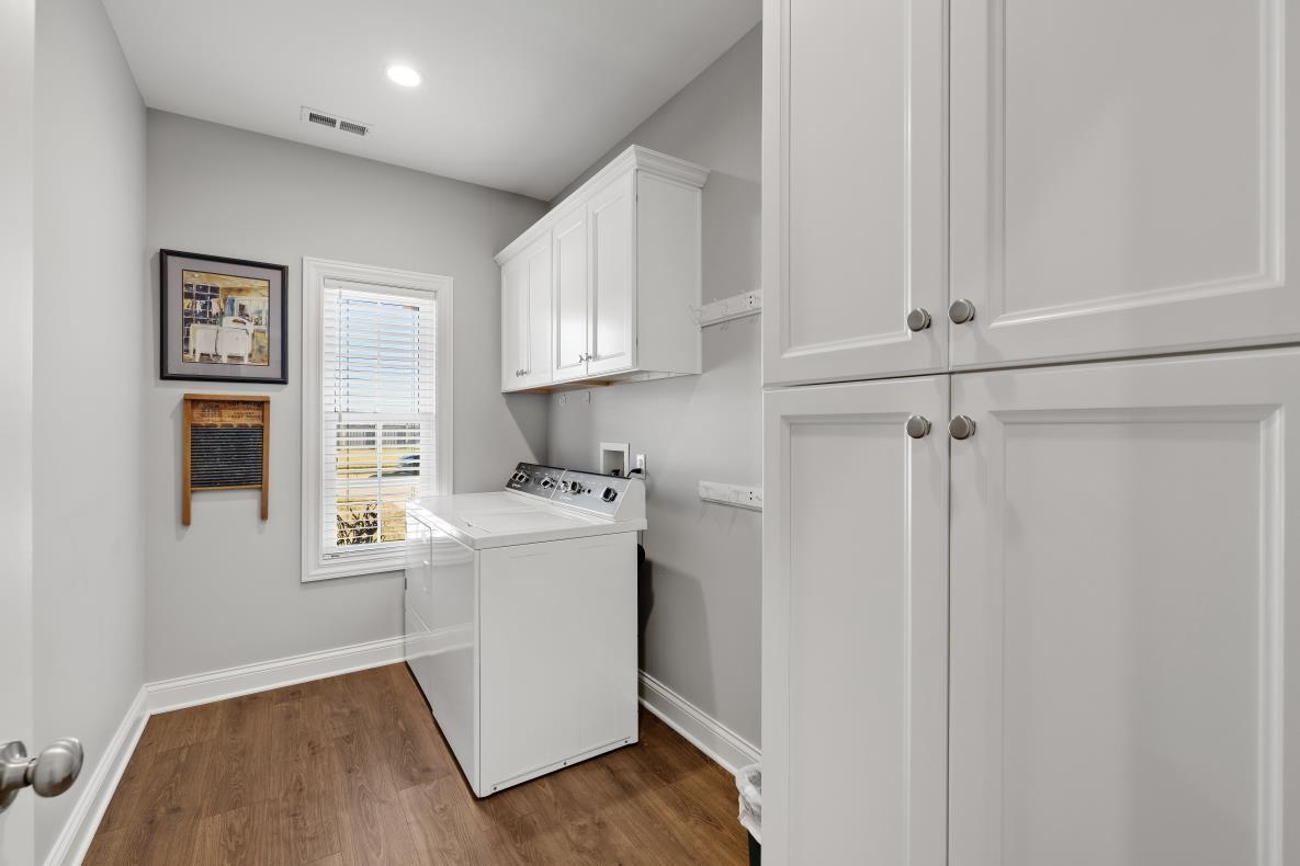 6314 Springwood Drive, Owensboro, Kentucky 42301, 4 Bedrooms Bedrooms, ,2 BathroomsBathrooms,Single Family Residence,For Sale,Springwood Drive,94015