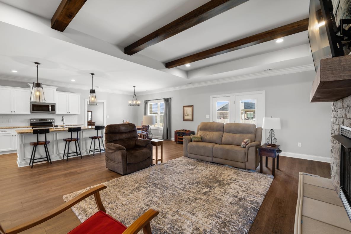 6314 Springwood Drive, Owensboro, Kentucky 42301, 4 Bedrooms Bedrooms, ,2 BathroomsBathrooms,Single Family Residence,For Sale,Springwood Drive,94015