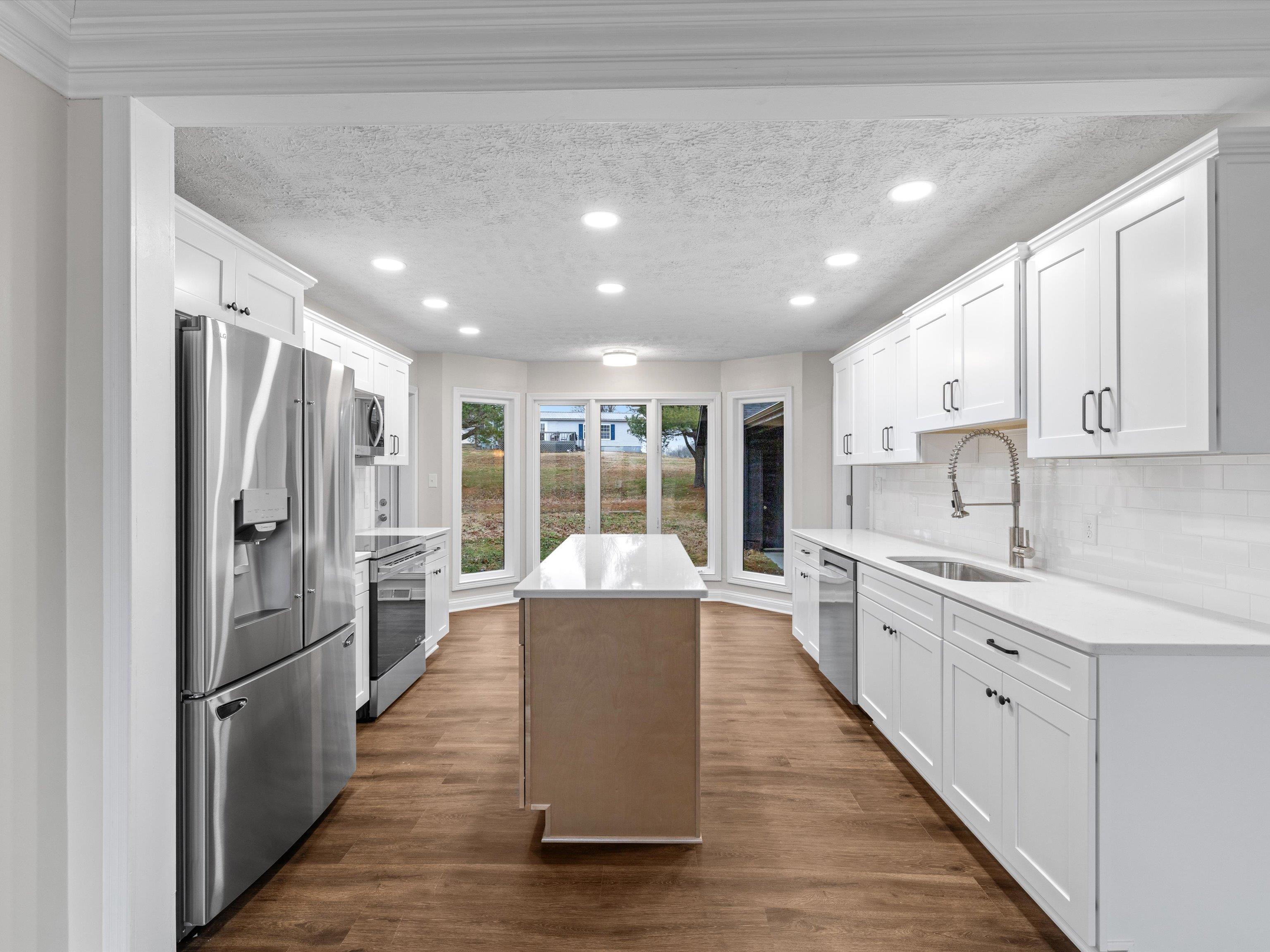 1487 State Route 81 N, Calhoun, Kentucky 42327, 4 Bedrooms Bedrooms, ,3 BathroomsBathrooms,Single Family Residence,For Sale,State Route 81 N,94016