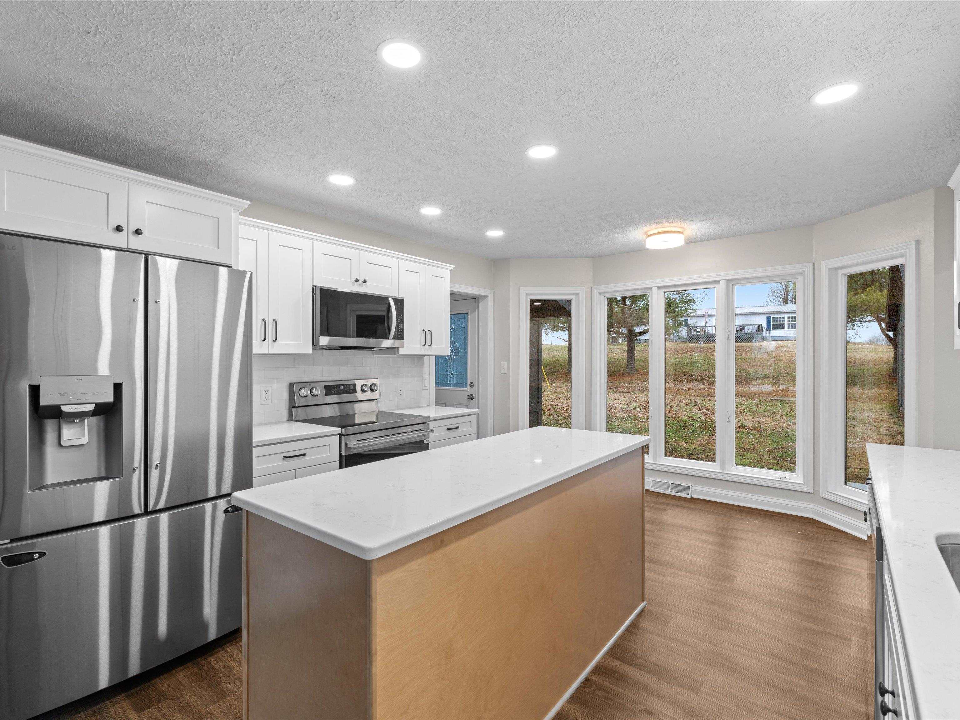 1487 State Route 81 N, Calhoun, Kentucky 42327, 4 Bedrooms Bedrooms, ,3 BathroomsBathrooms,Single Family Residence,For Sale,State Route 81 N,94016