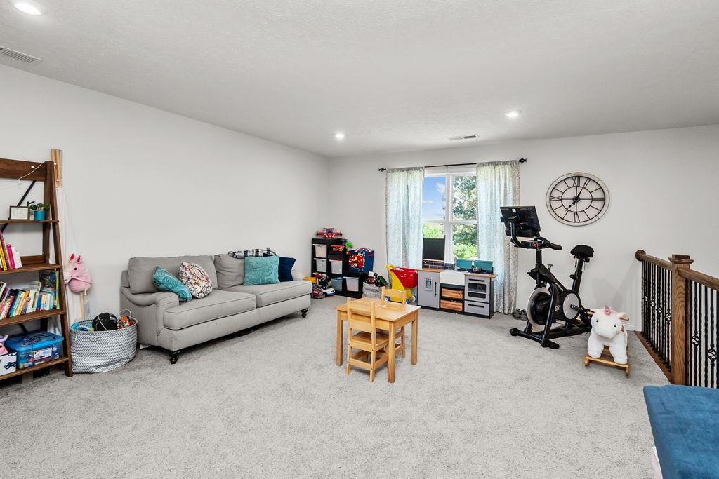 2128 Pebble Wood Drive, Owensboro, Kentucky 42303, 4 Bedrooms Bedrooms, ,2 BathroomsBathrooms,Single Family Residence,For Sale,Pebble Wood Drive,94017