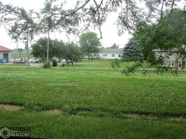 511 8th, Traer, Iowa 50675-9575, ,Lots & Land,For Sale,8th,6136416
