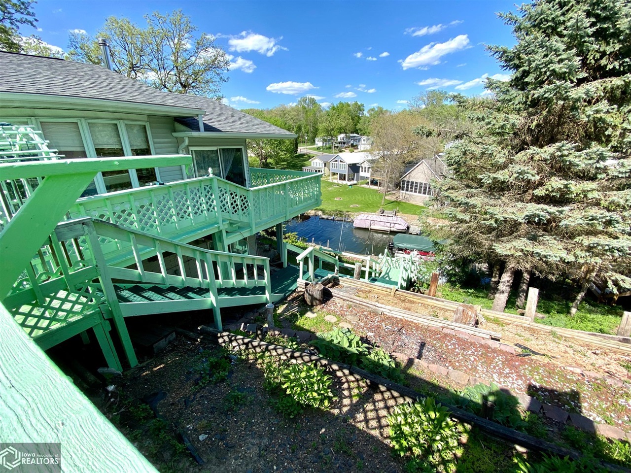 3036 E Lakeshore Drive, Brooklyn, Iowa image 29
