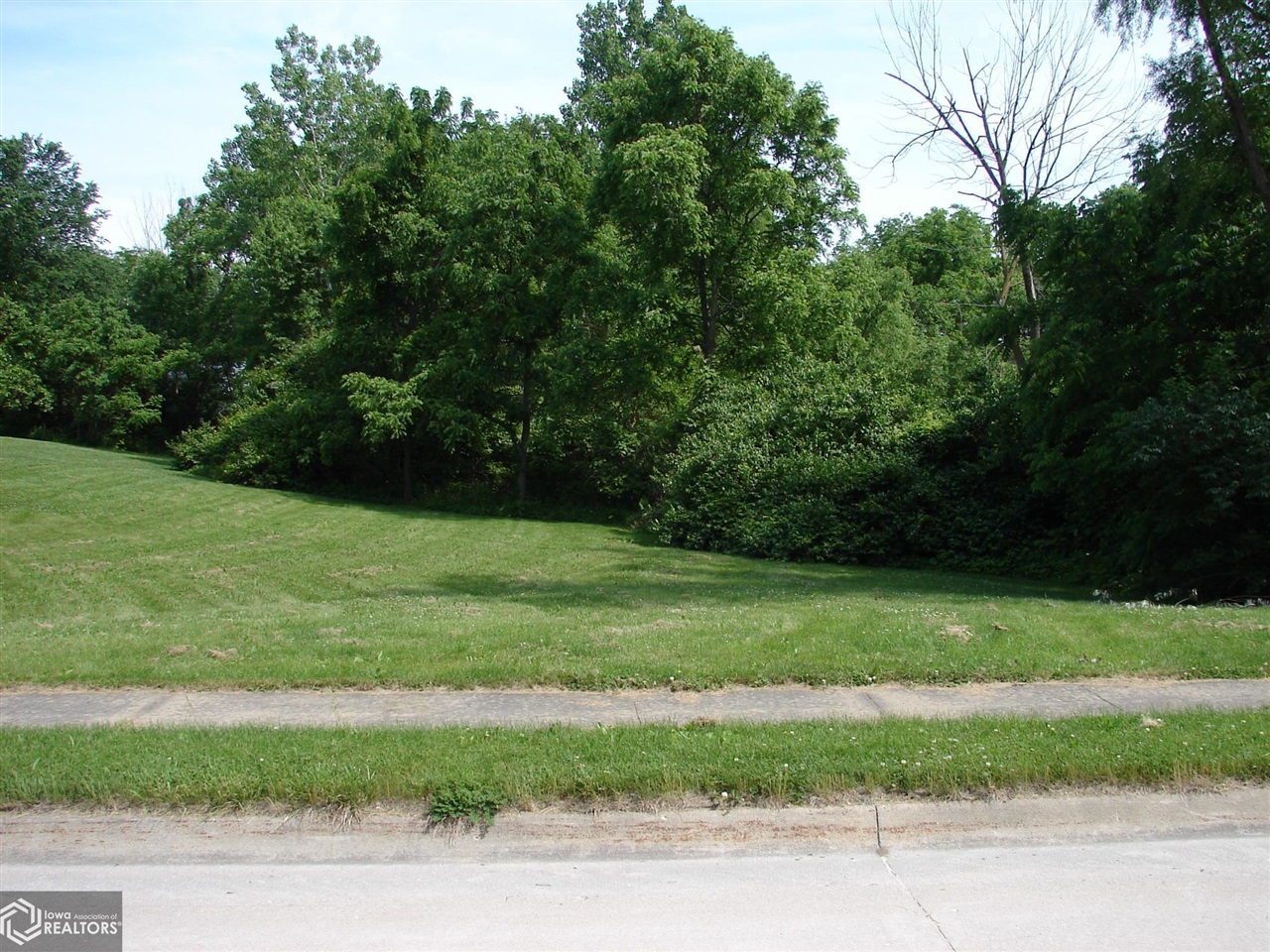 0 Clay, Mount Pleasant, Iowa 52641, ,Lots & Land,For Sale,Clay,6205352