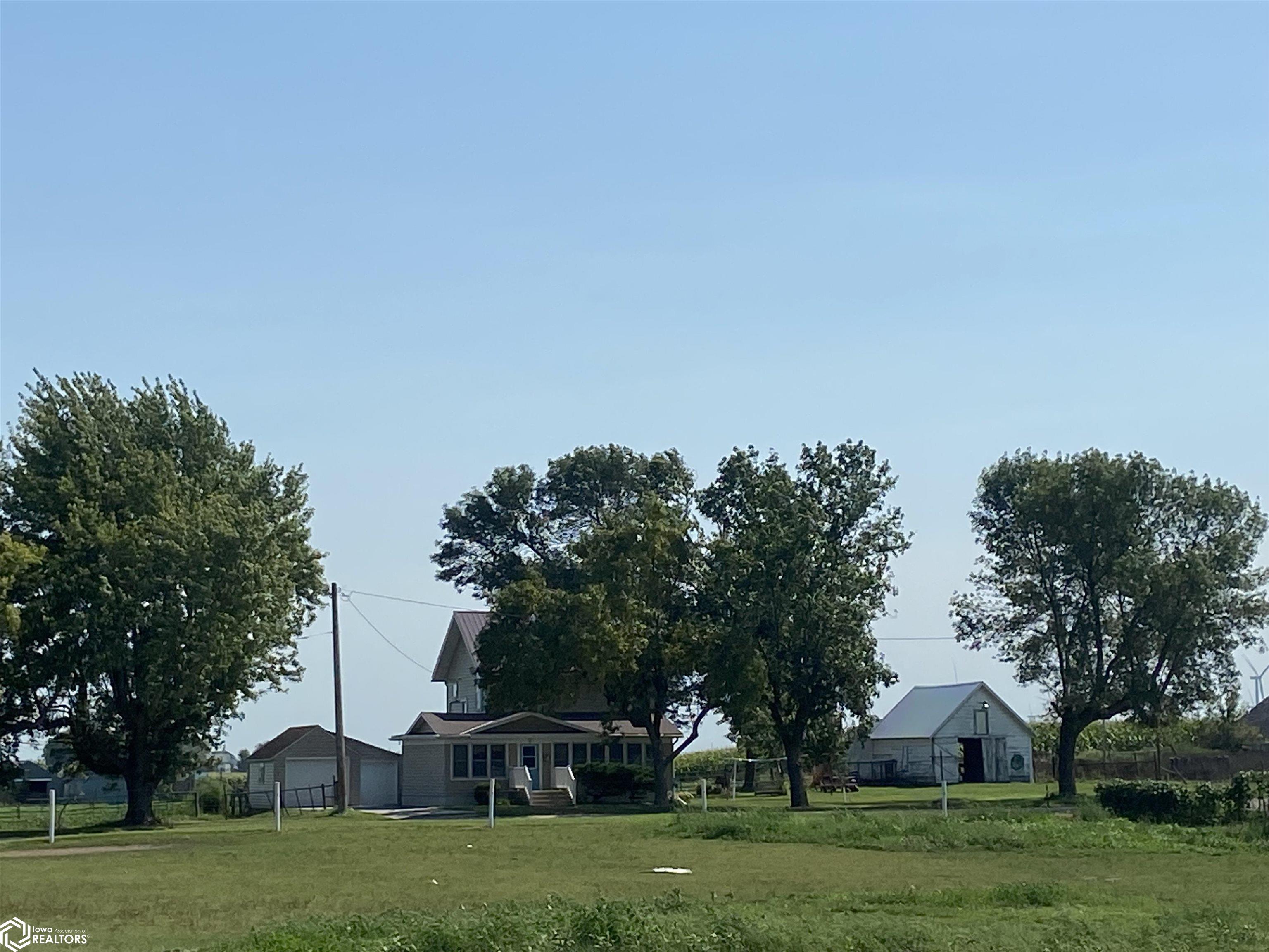 Farm & Home Services Serving Algona Since 1920