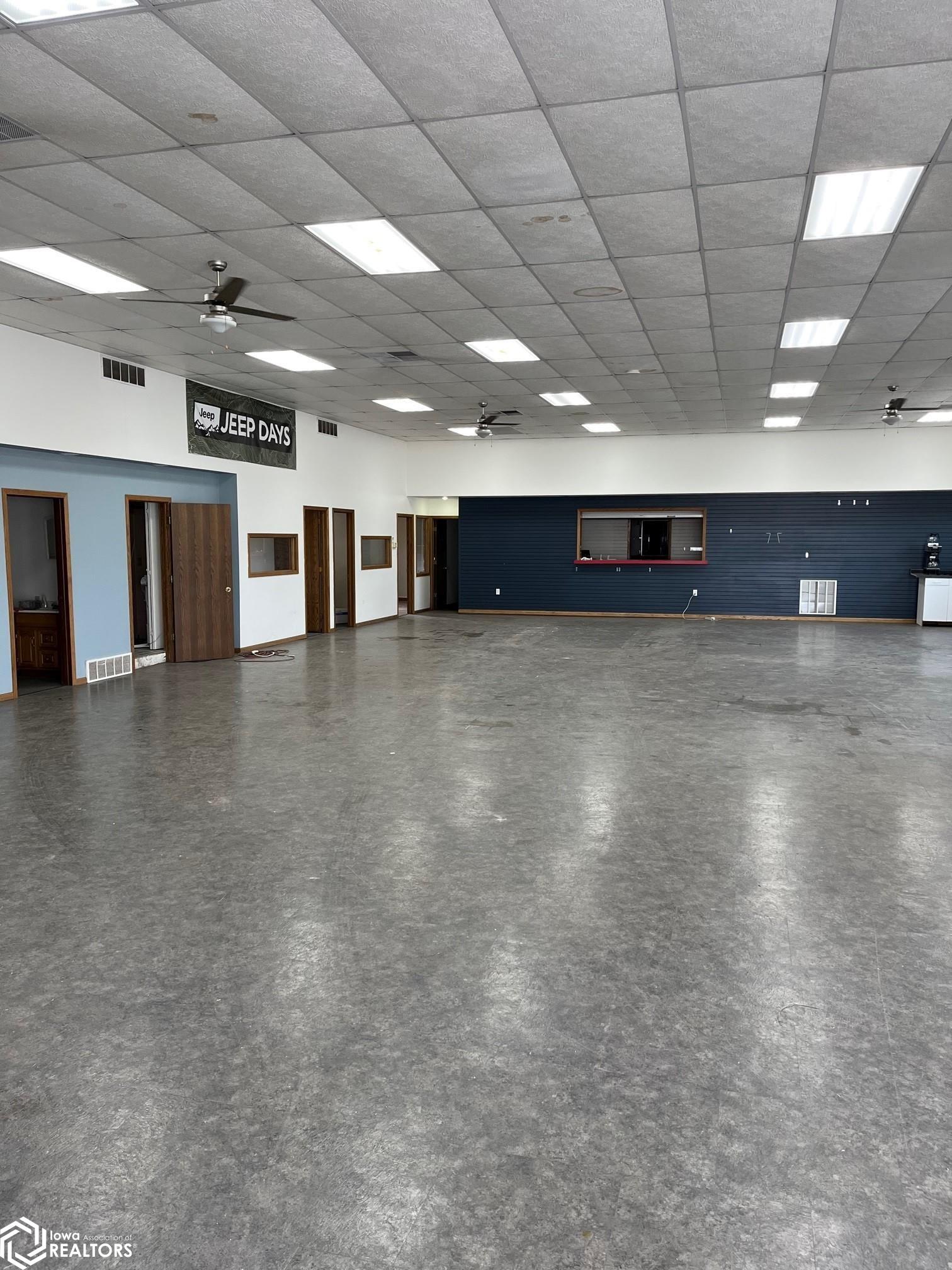 1304 Central, Clarion, Iowa 50525, ,Commercial (5+ Units),For Sale,Central,6303719