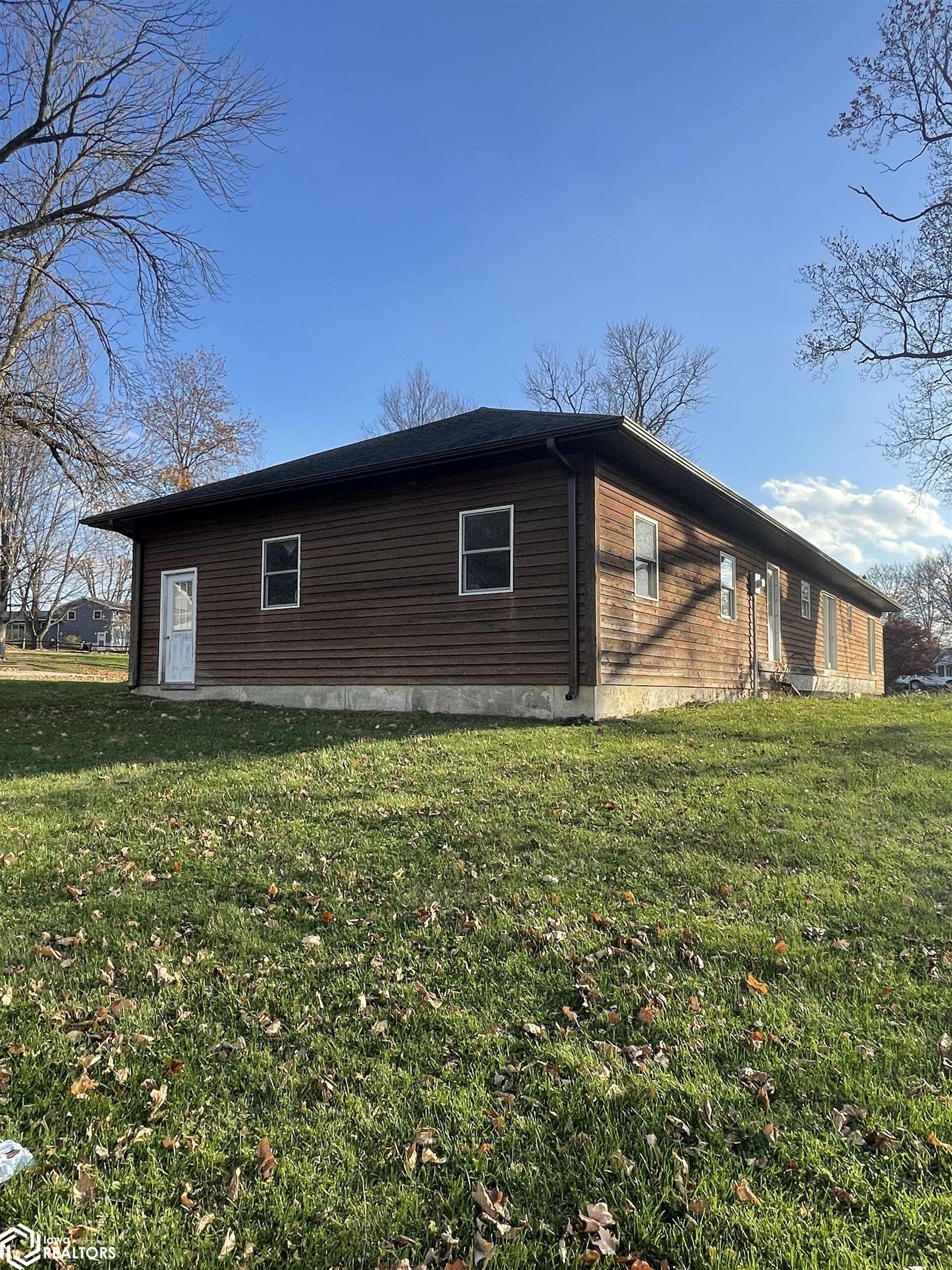545 7th, Warsaw, Illinois 62379, 3 Bedrooms Bedrooms, ,1 BathroomBathrooms,Single Family,For Sale,7th,6304263