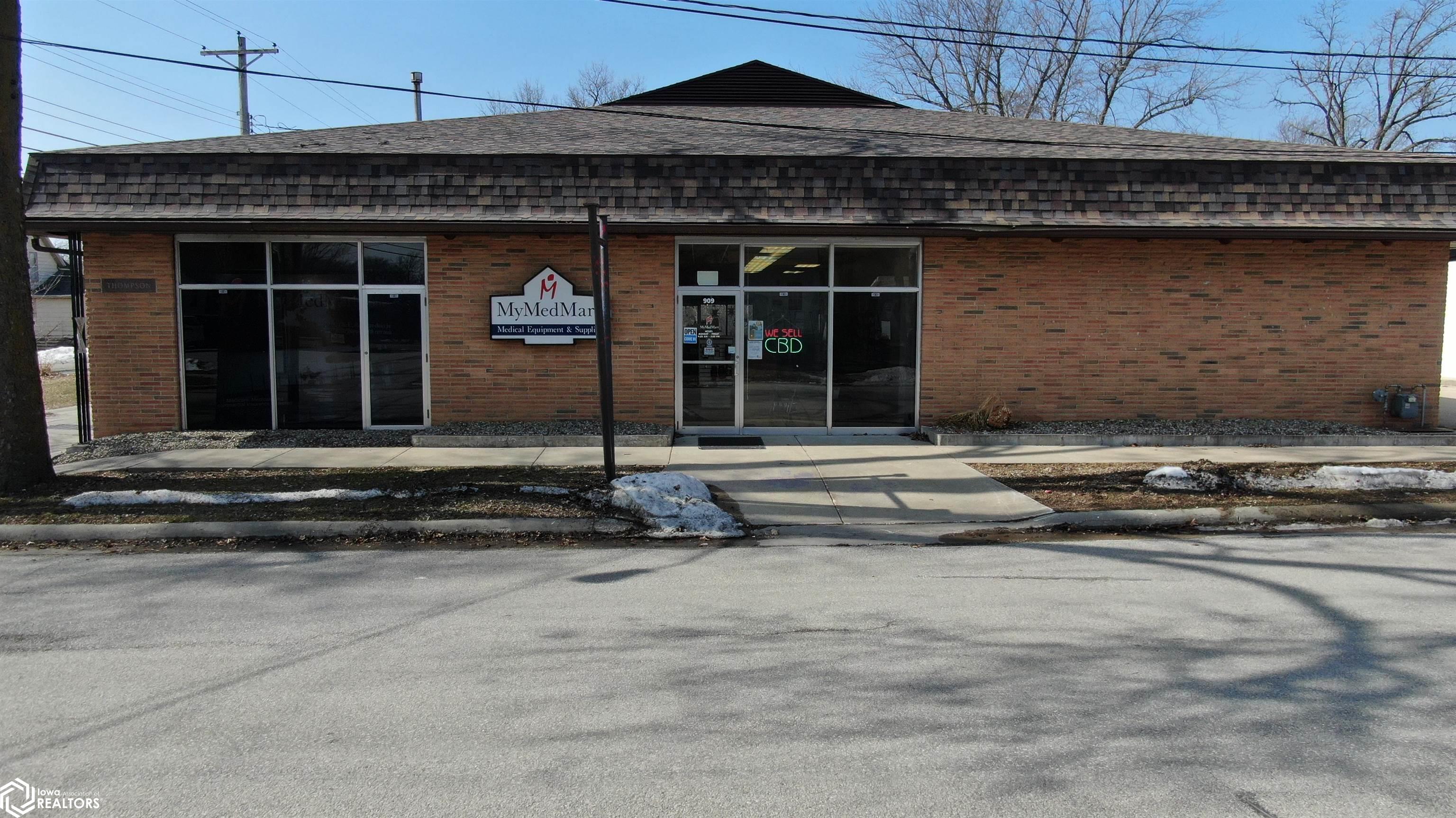 909 Willson, Webster City, Iowa 50595, ,Commercial (5+ Units),For Sale,Willson,6306094