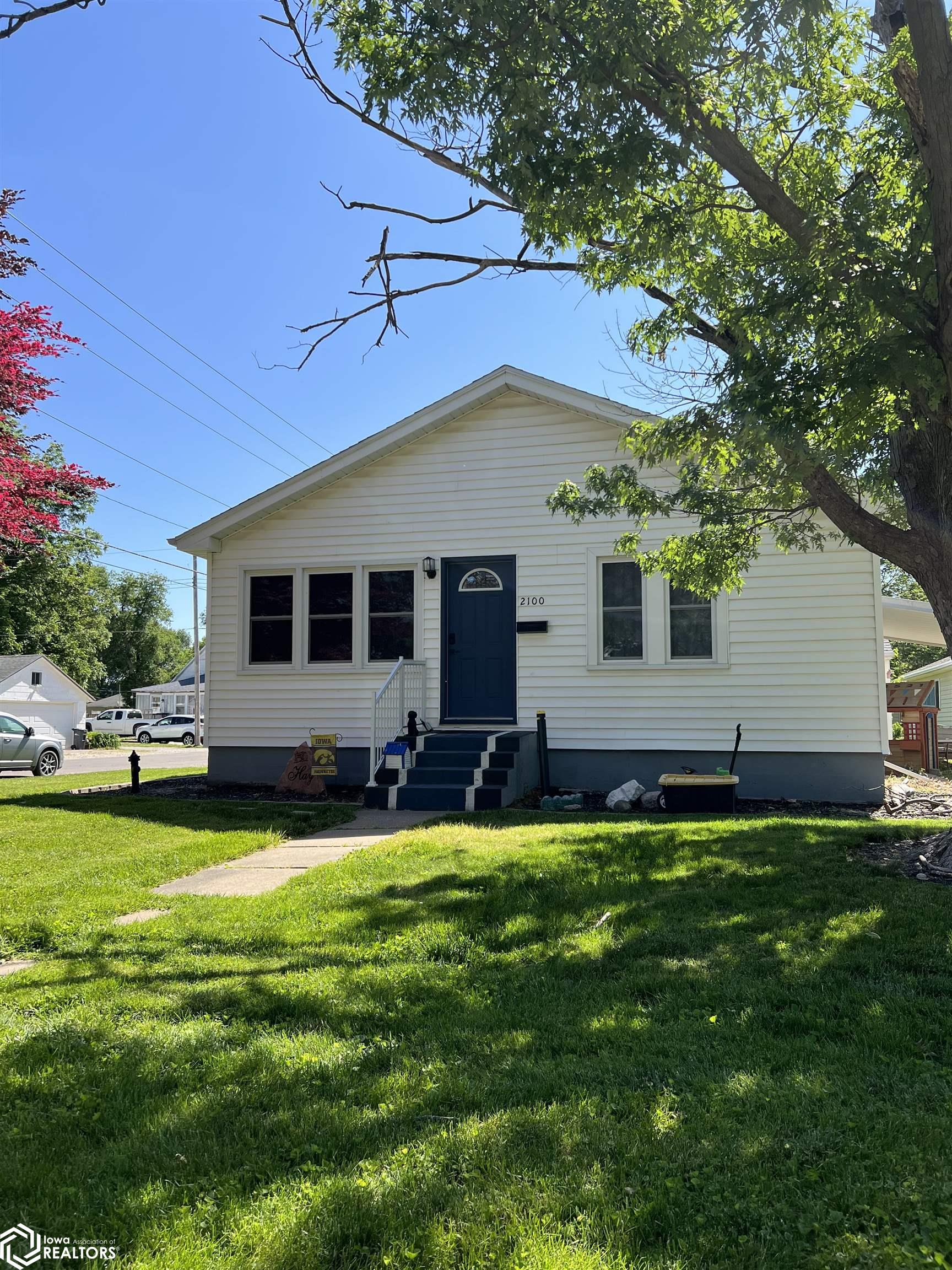 2100 S 15th Street, Burlington, IA Ruhl&Ruhl