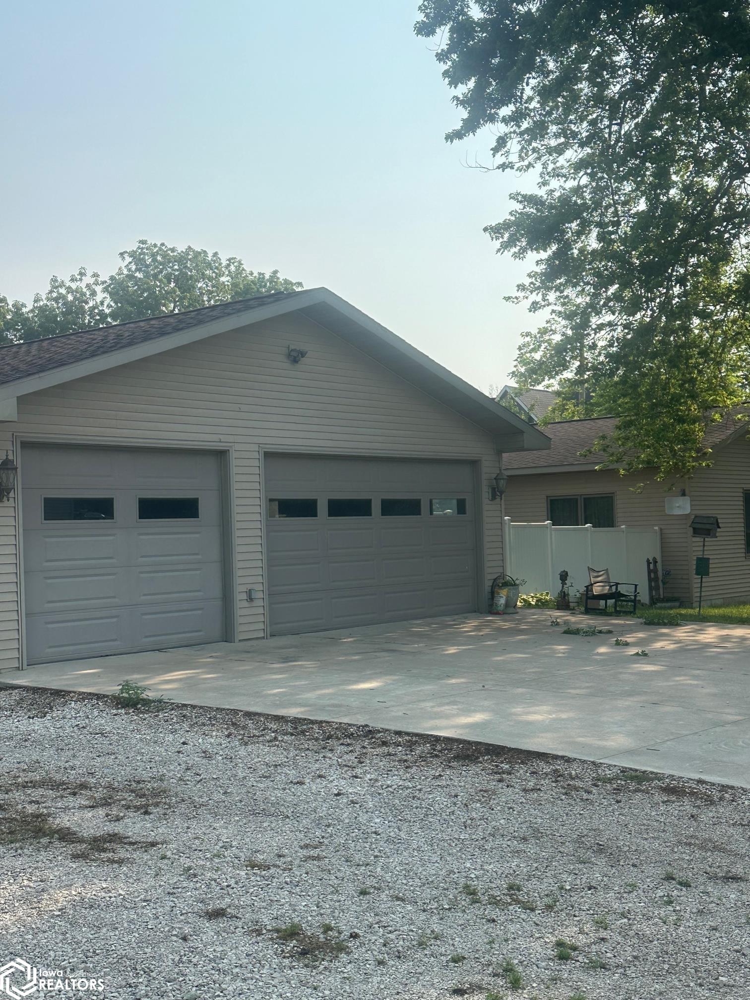 414 3Rd, Eagle Grove, Iowa 50533, 3 Bedrooms Bedrooms, ,2 BathroomsBathrooms,Single Family,For Sale,3Rd,6308989